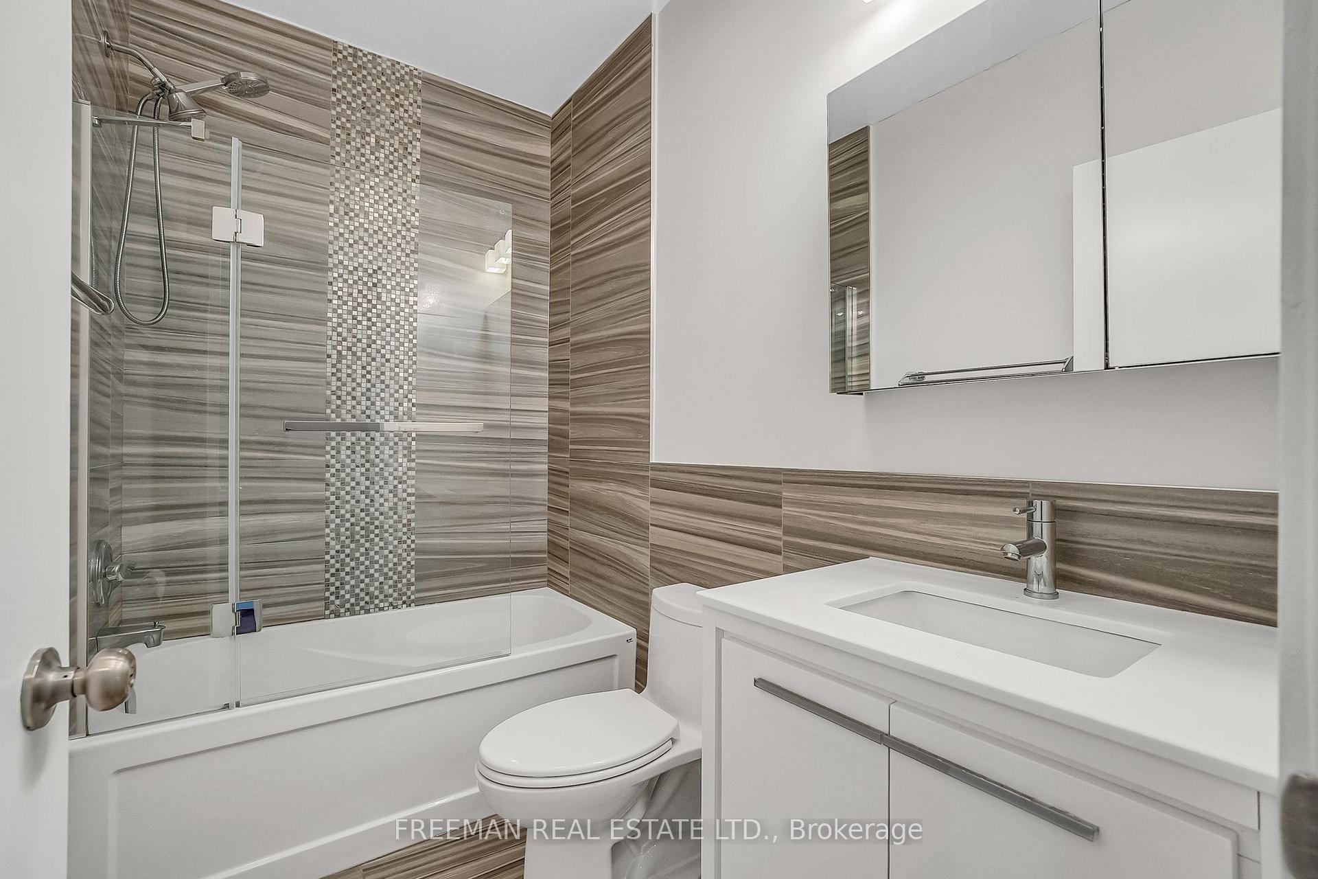 Photo 15 of Unit Upper, 12 Arlington Avenue, Toronto, Wychwood — HOMEH