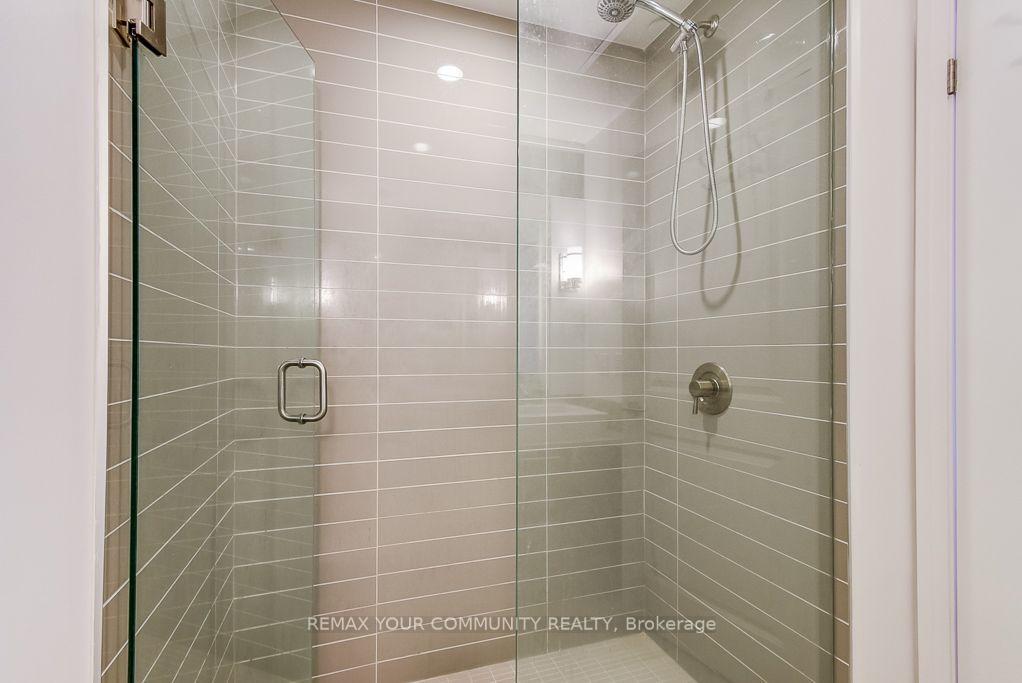 Photo 8 of Unit 1809, 8 Mercer Street, Toronto, Waterfront Communities — HOMEH