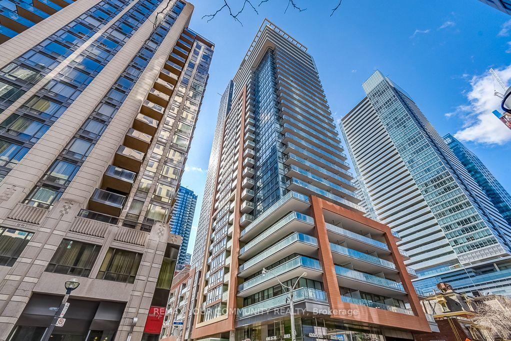 Photo 13 of Unit 1809, 8 Mercer Street, Toronto, Waterfront Communities — HOMEH
