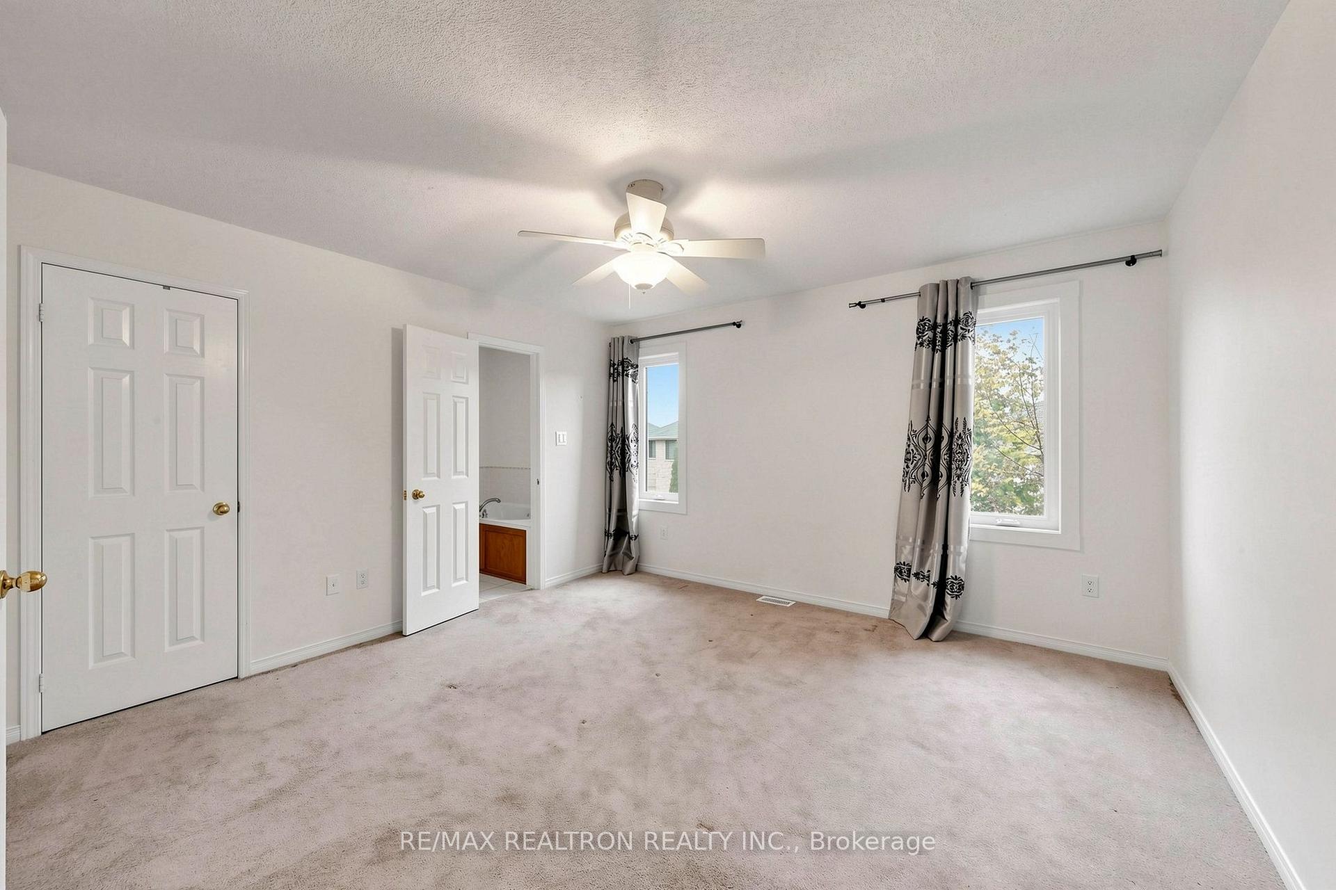 Photo 23 of 47 Birchwood Drive, Barrie, East Bayfield — HOMEH