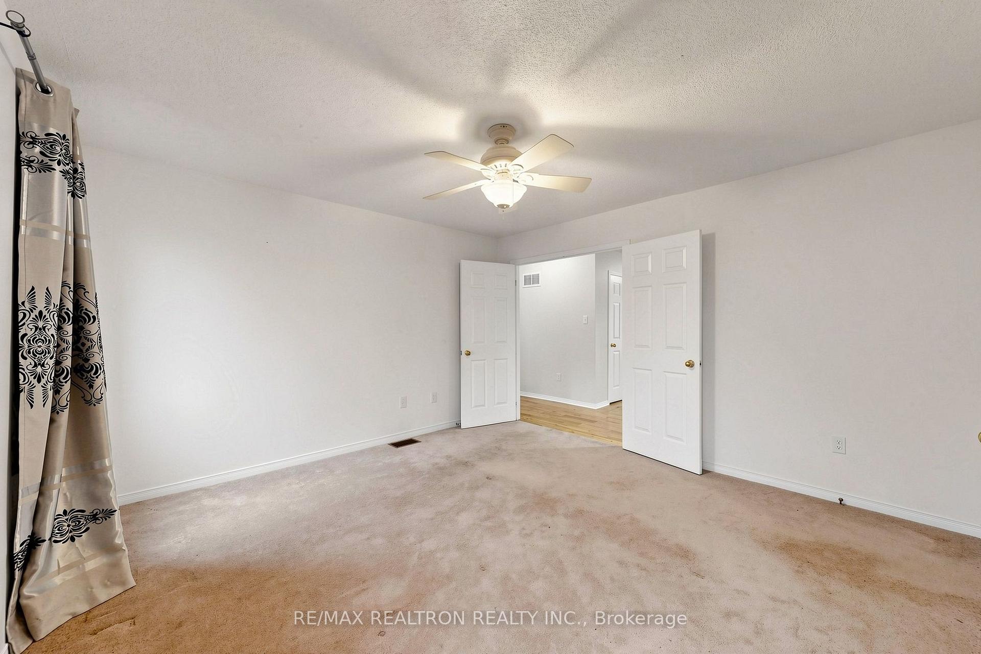 Photo 25 of 47 Birchwood Drive, Barrie, East Bayfield — HOMEH