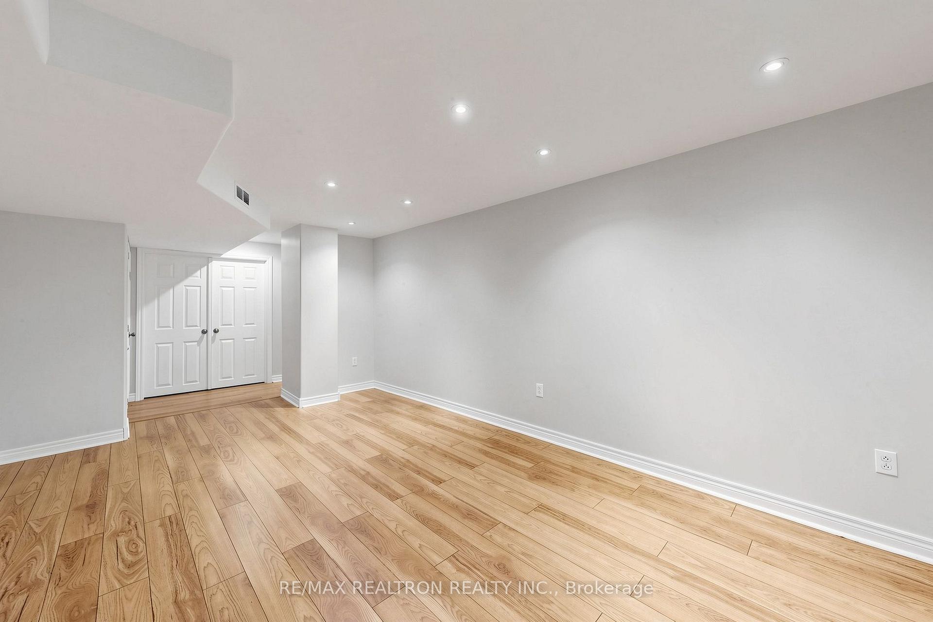 Photo 43 of 47 Birchwood Drive, Barrie, East Bayfield — HOMEH