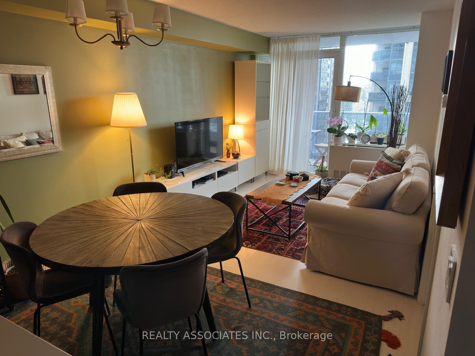 Photo of Unit 1007, 4978 Yonge Street
