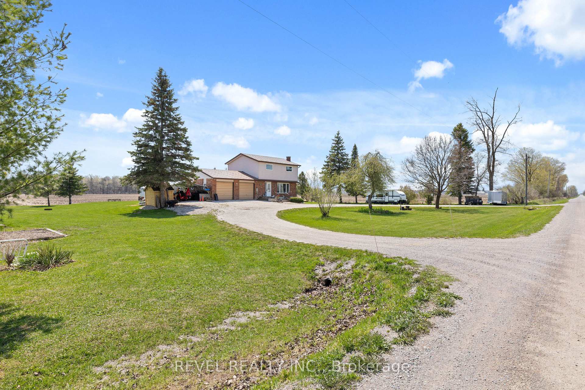 Photo 3 of 1038 Cresswell Road, Kawartha Lakes, Mariposa — HOMEH