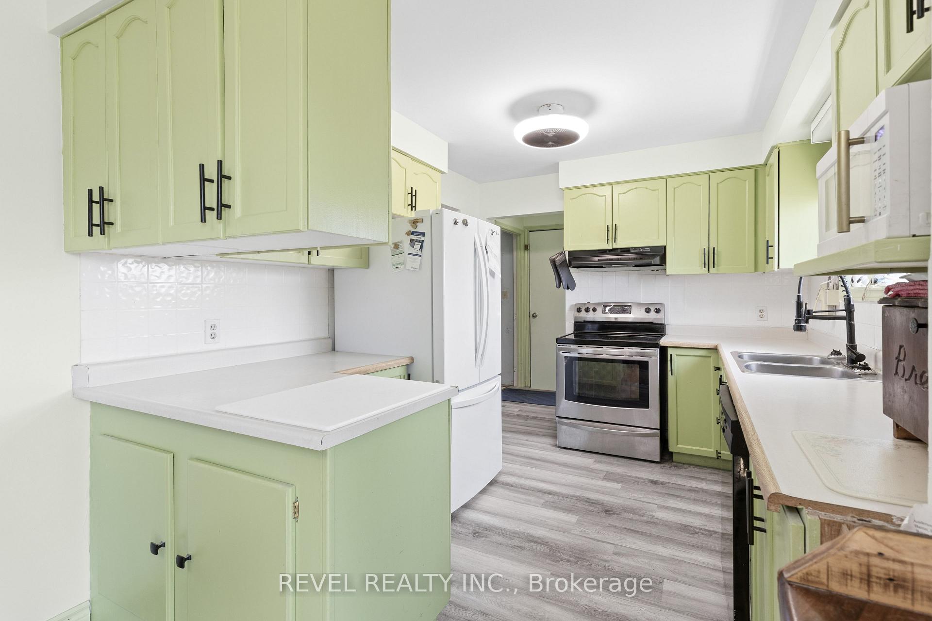 Photo 10 of 1038 Cresswell Road, Kawartha Lakes, Mariposa — HOMEH