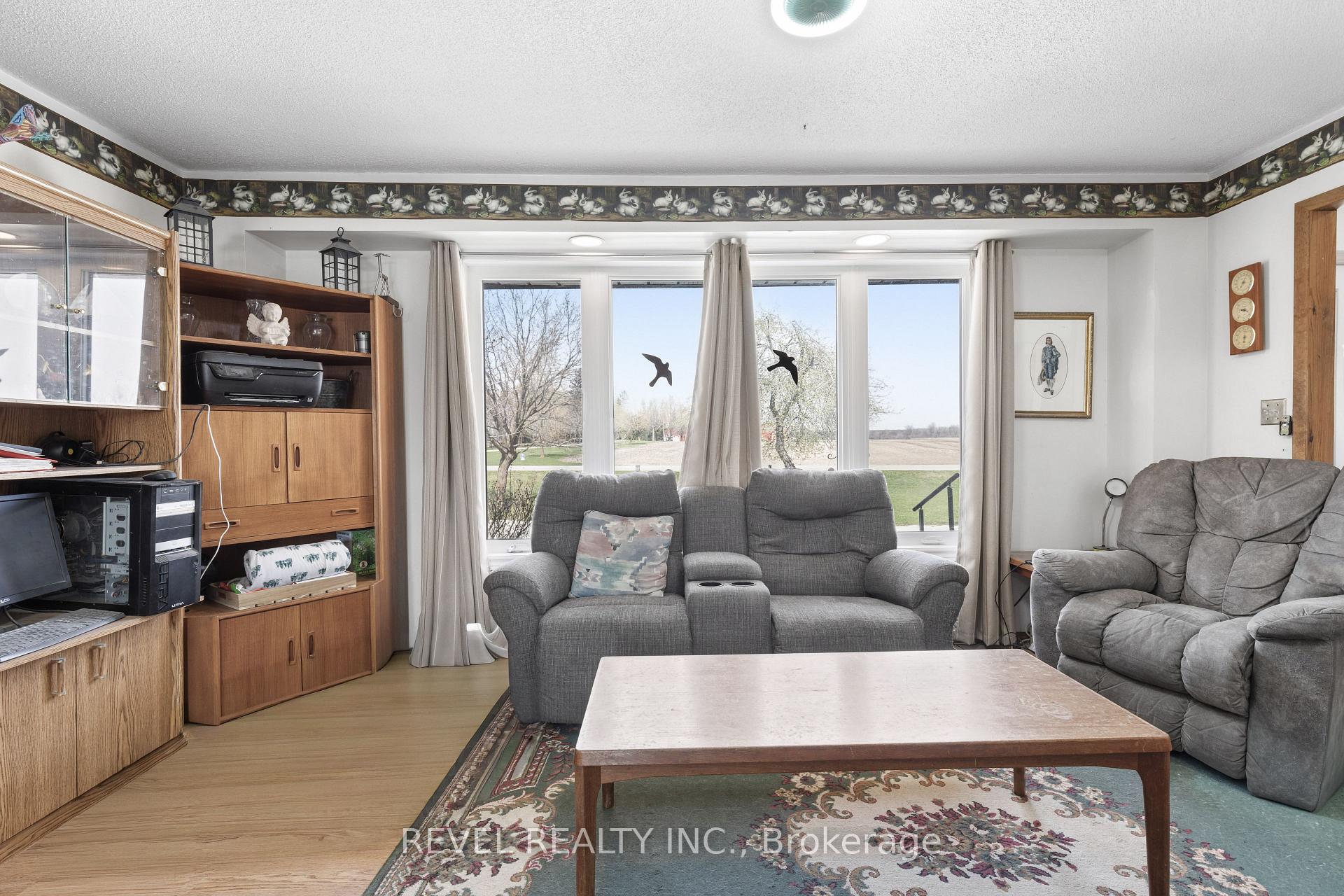 Photo 19 of 1038 Cresswell Road, Kawartha Lakes, Mariposa — HOMEH