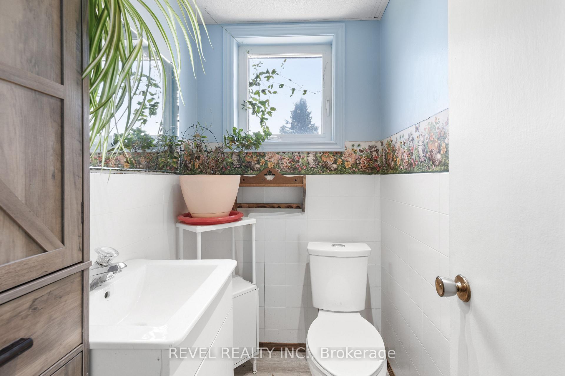 Photo 20 of 1038 Cresswell Road, Kawartha Lakes, Mariposa — HOMEH