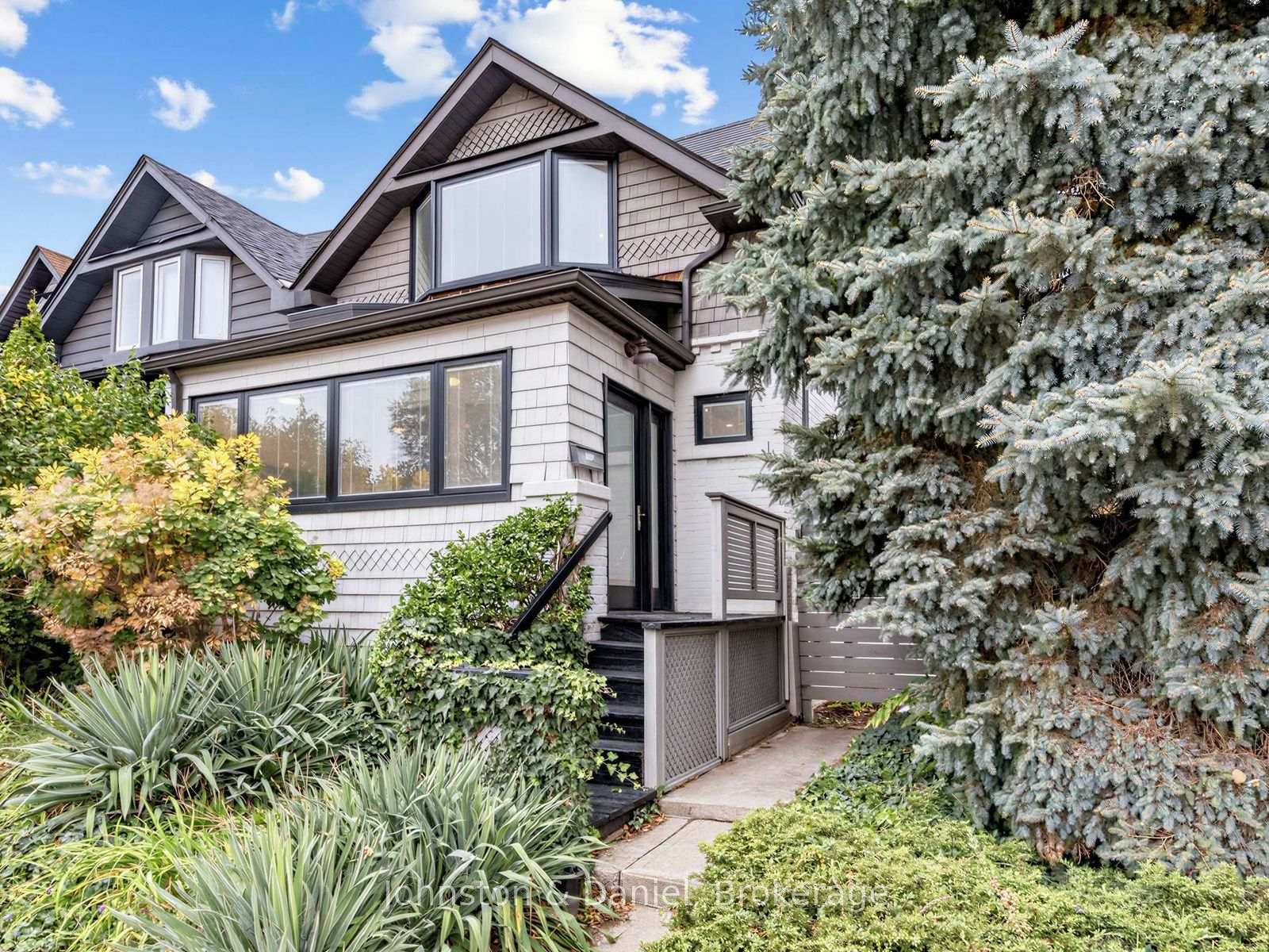 Photo 1 of 1810 Dundas Street E, Toronto, Greenwood-Coxwell — HOMEH