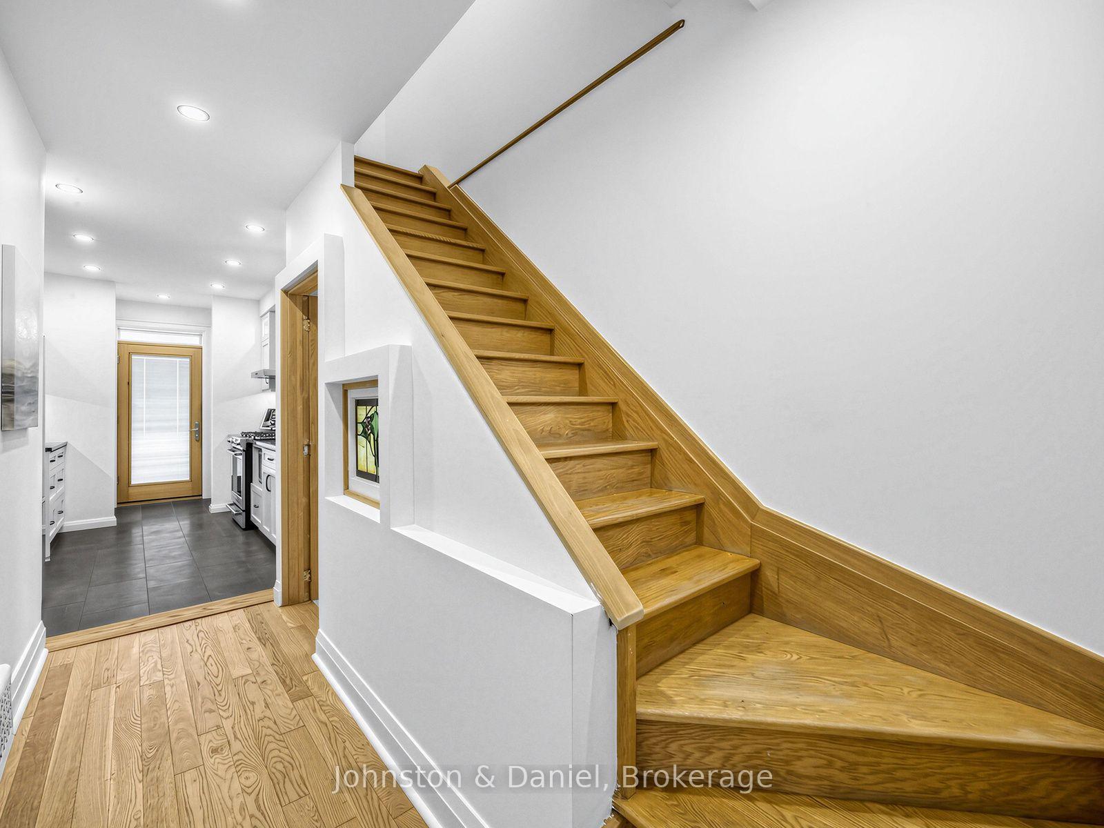 Photo 12 of 1810 Dundas Street E, Toronto, Greenwood-Coxwell — HOMEH