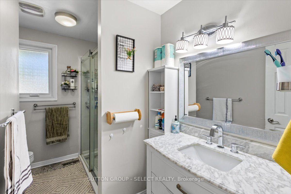 Photo 12 of 73 Gablewood Crescent, London, North F — HOMEH