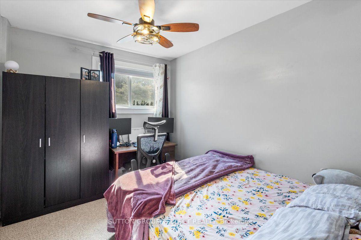 Photo 18 of 73 Gablewood Crescent, London, North F — HOMEH