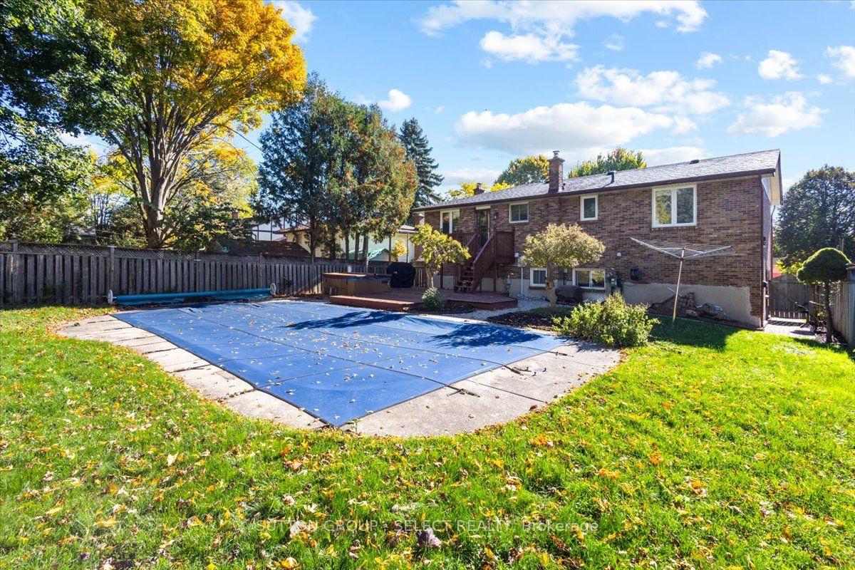Photo 25 of 73 Gablewood Crescent, London, North F — HOMEH