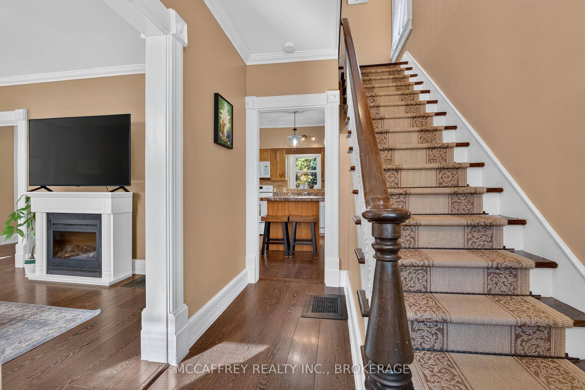 Photo 5 of 2 Briggs Street, Greater Napanee — HOMEH