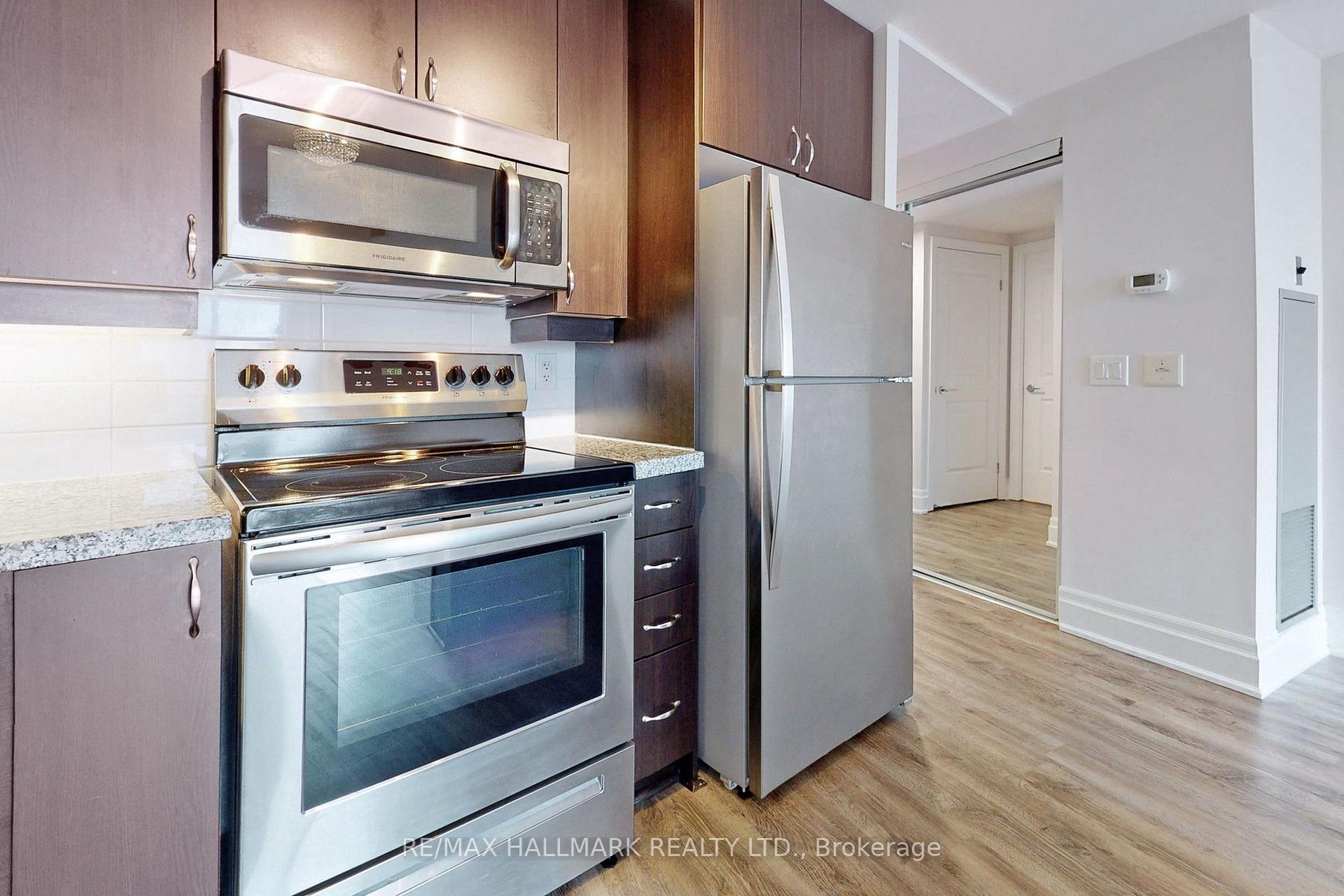 Photo 12 of Unit 610, 111 Upper Duke Crescent, Markham, Unionville — HOMEH