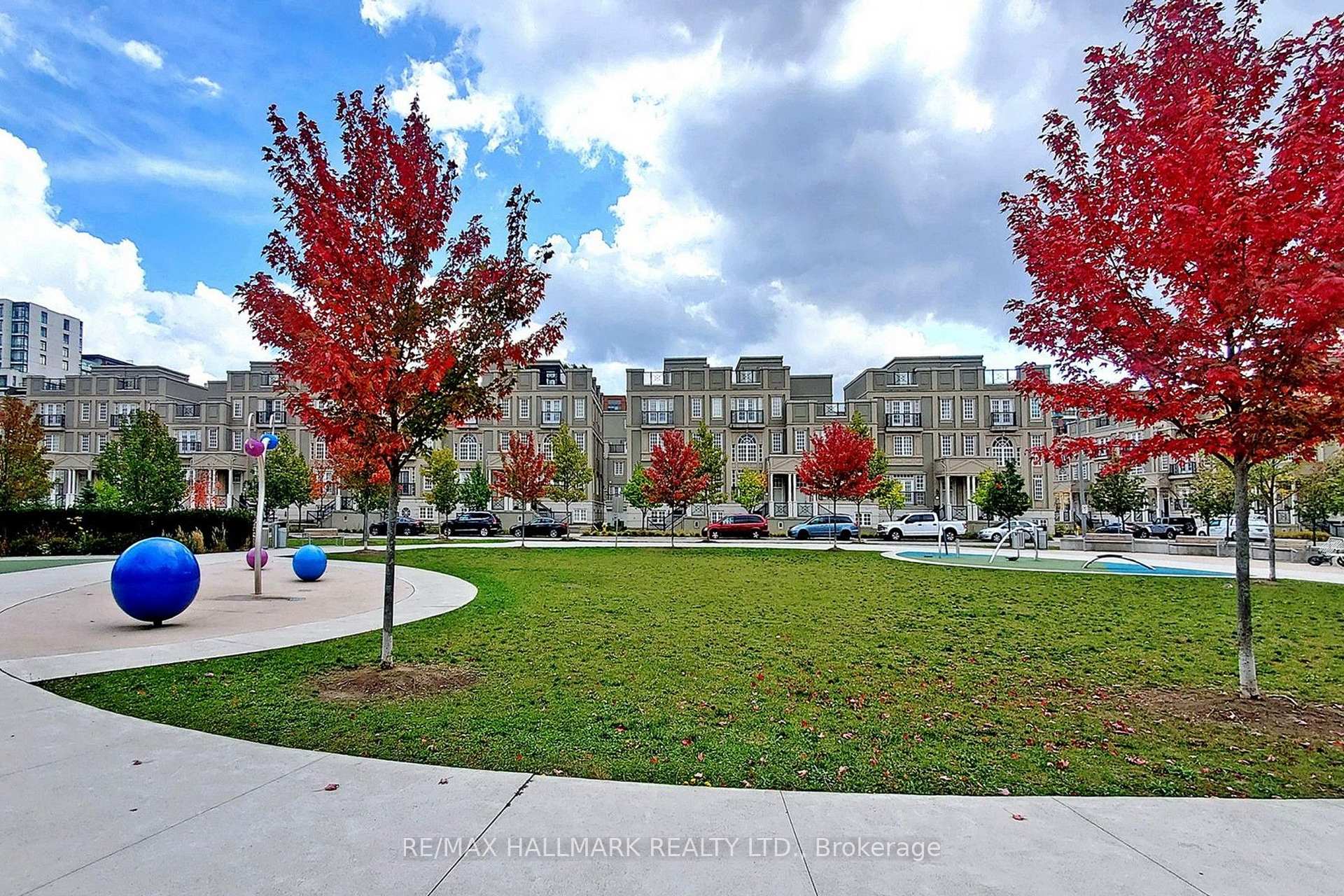 Photo 30 of Unit 610, 111 Upper Duke Crescent, Markham, Unionville — HOMEH