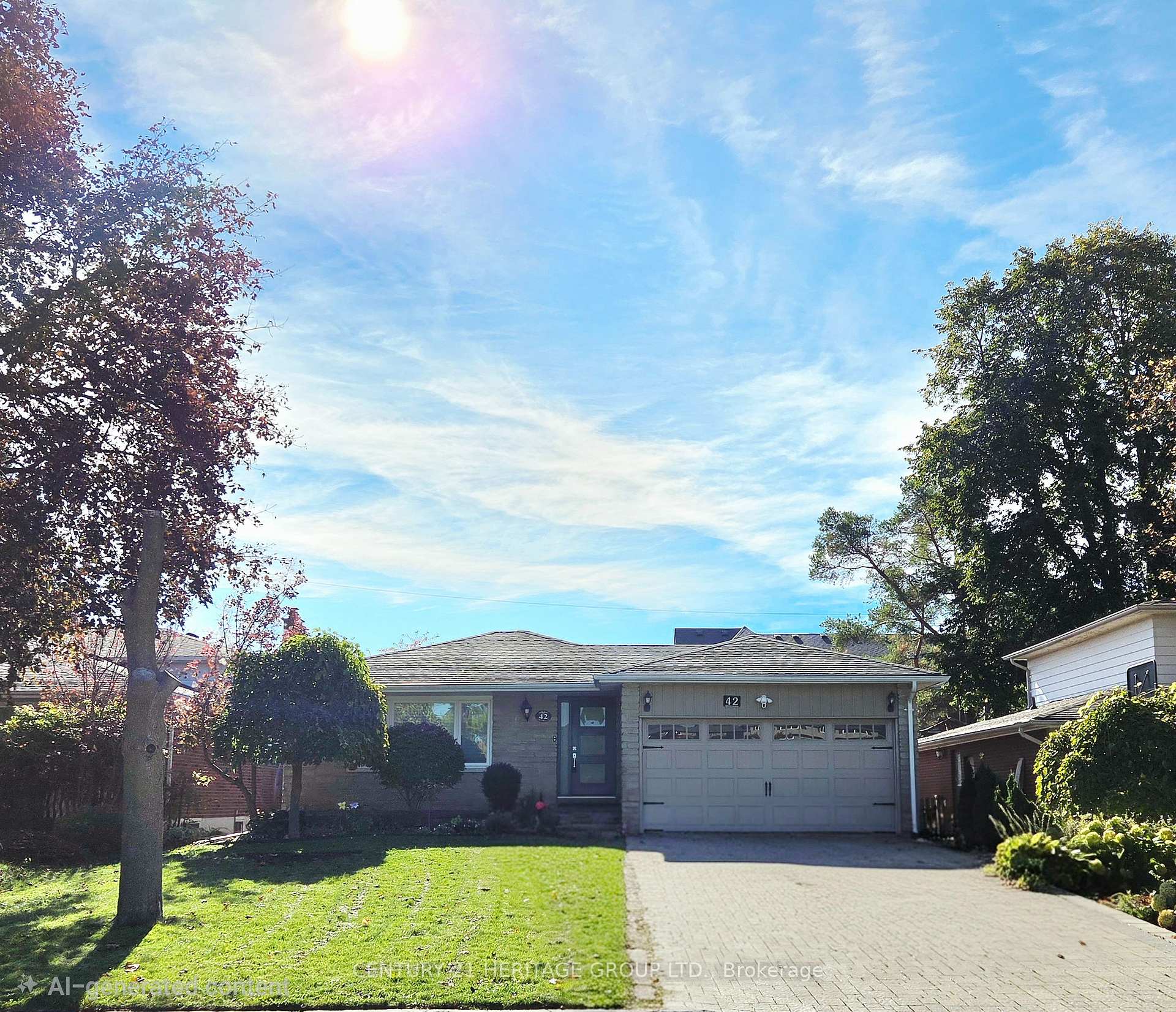 Photo 1 of 42 Fred Valley Drive, Markham, Unionville — HOMEH