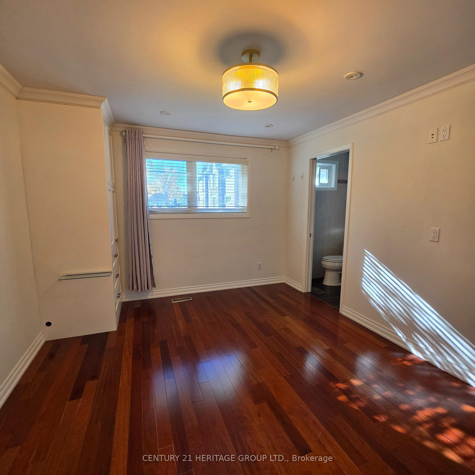 Photo 17 of 42 Fred Valley Drive, Markham, Unionville — HOMEH