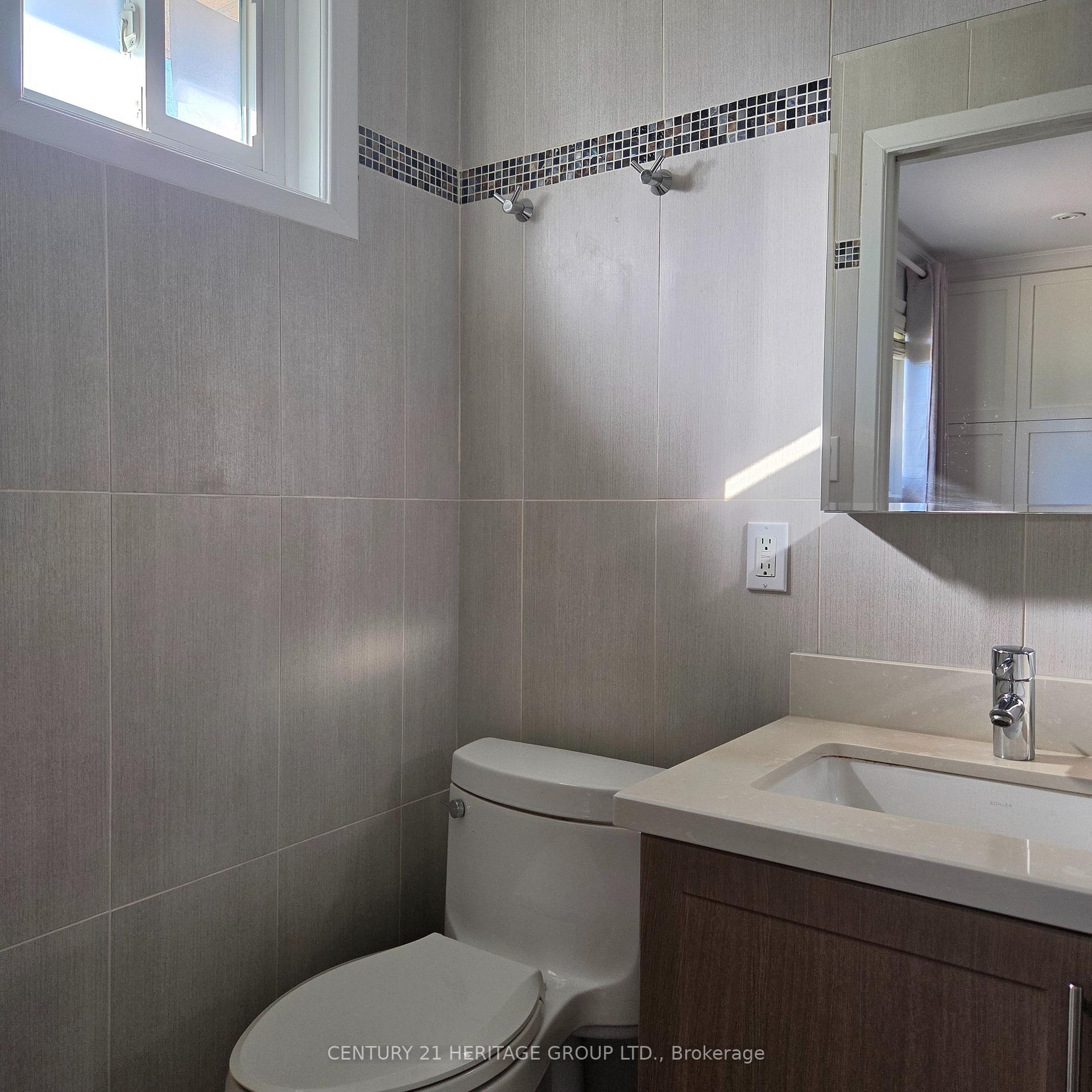 Photo 23 of 42 Fred Valley Drive, Markham, Unionville — HOMEH