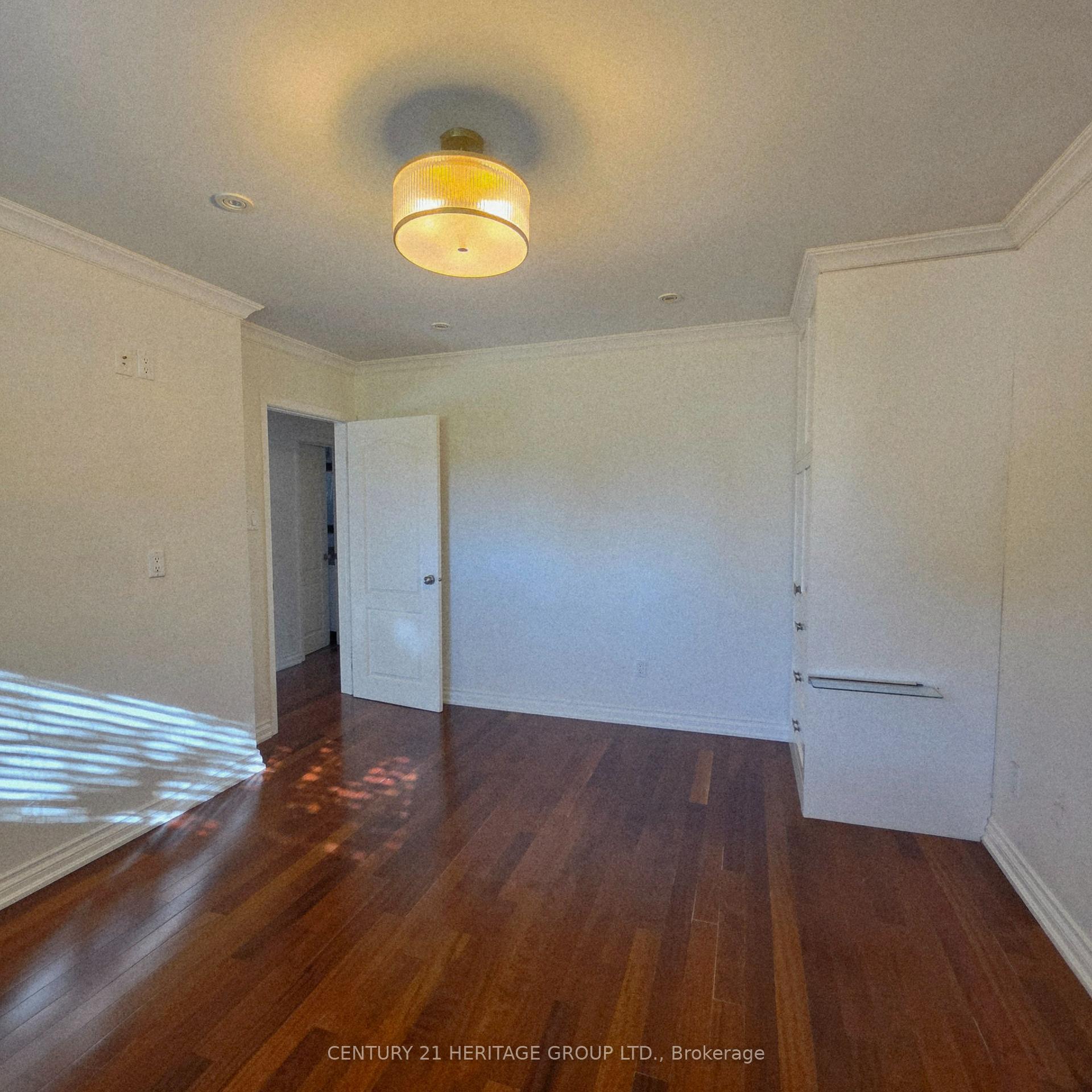 Photo 22 of 42 Fred Valley Drive, Markham, Unionville — HOMEH