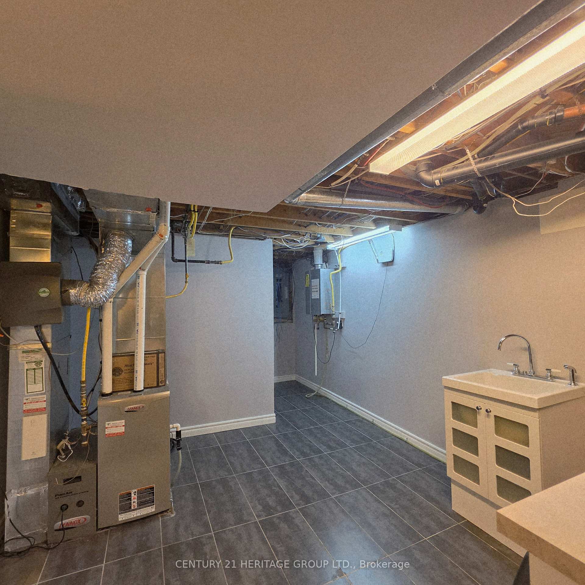 Photo 54 of 42 Fred Valley Drive, Markham, Unionville — HOMEH