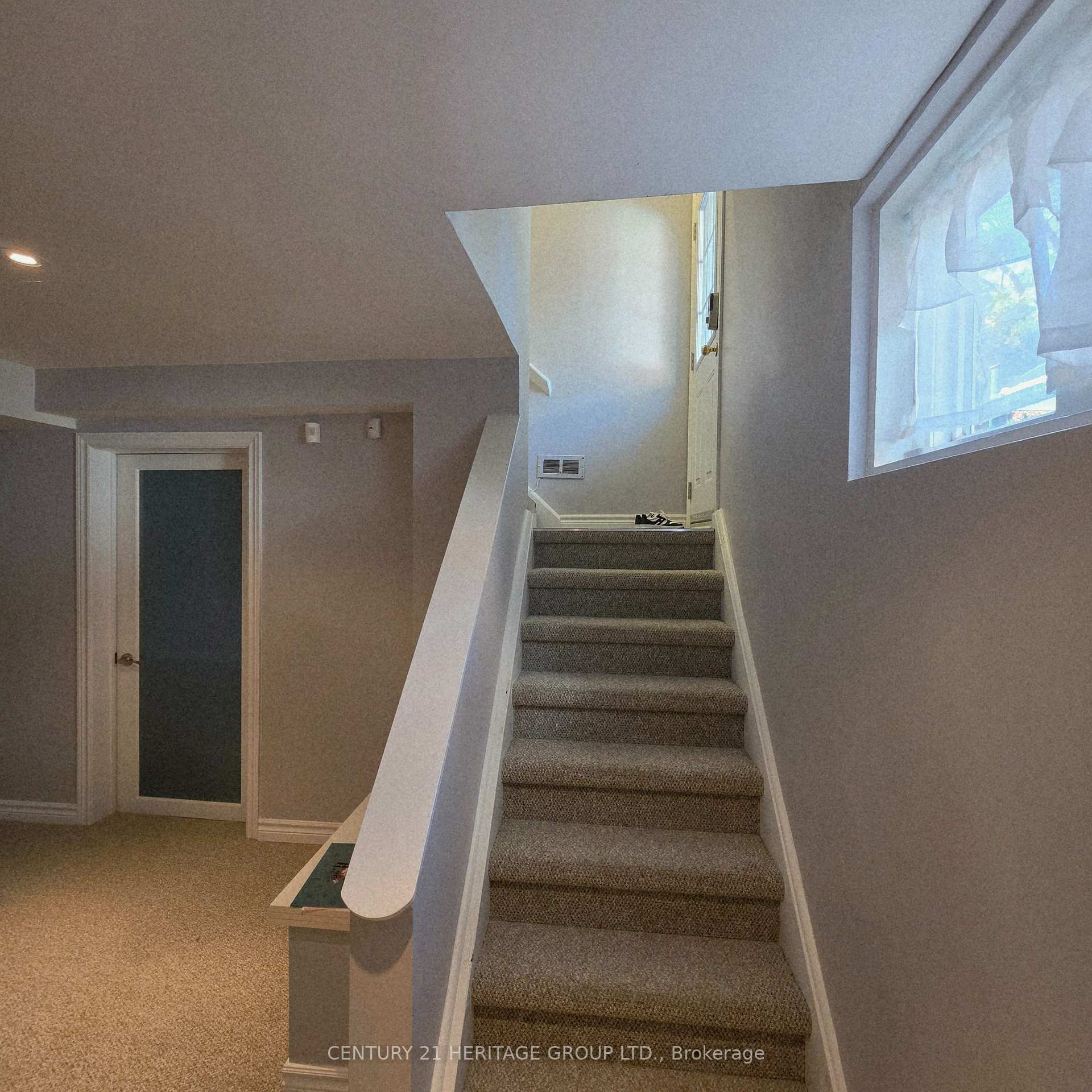 Photo 55 of 42 Fred Valley Drive, Markham, Unionville — HOMEH