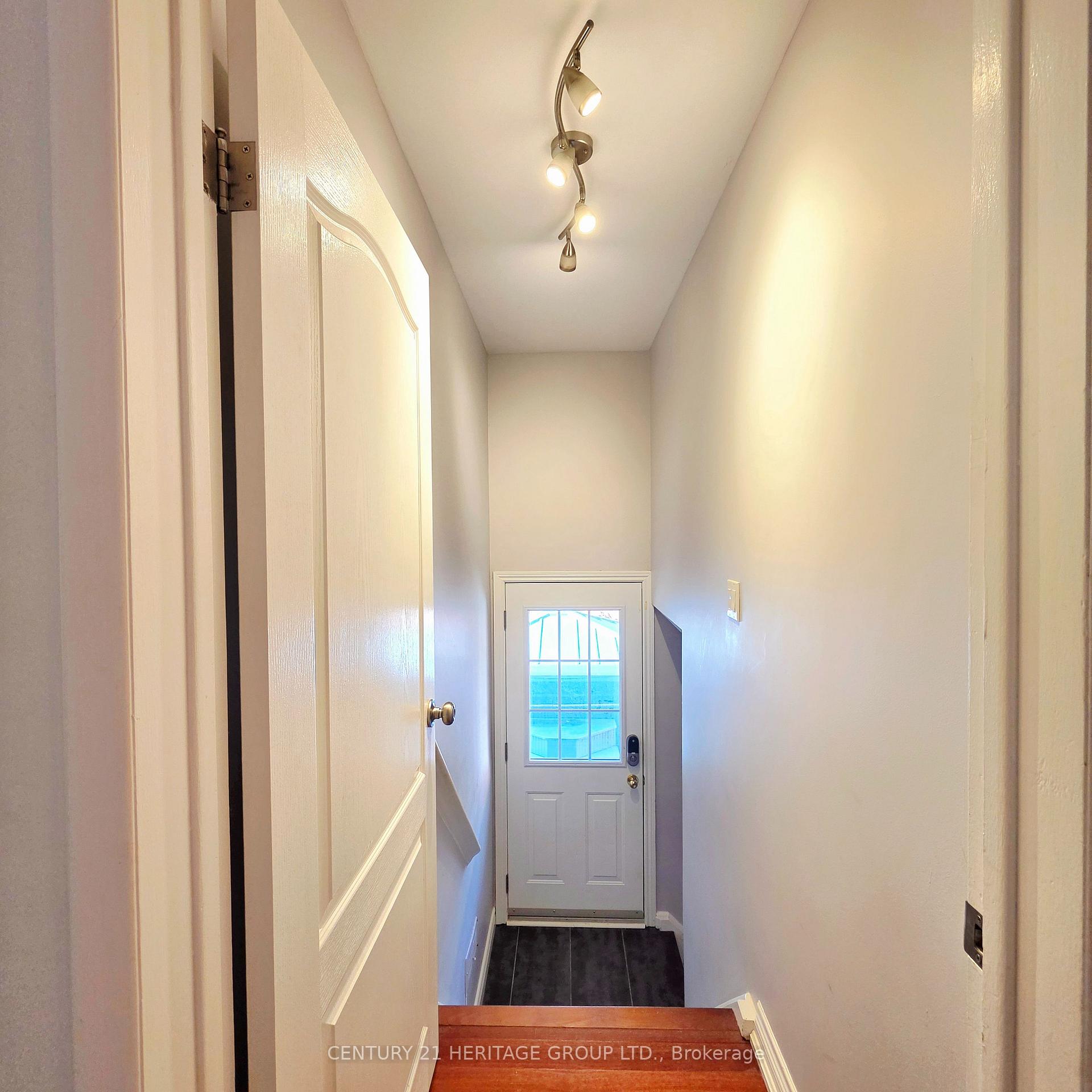 Photo 56 of 42 Fred Valley Drive, Markham, Unionville — HOMEH