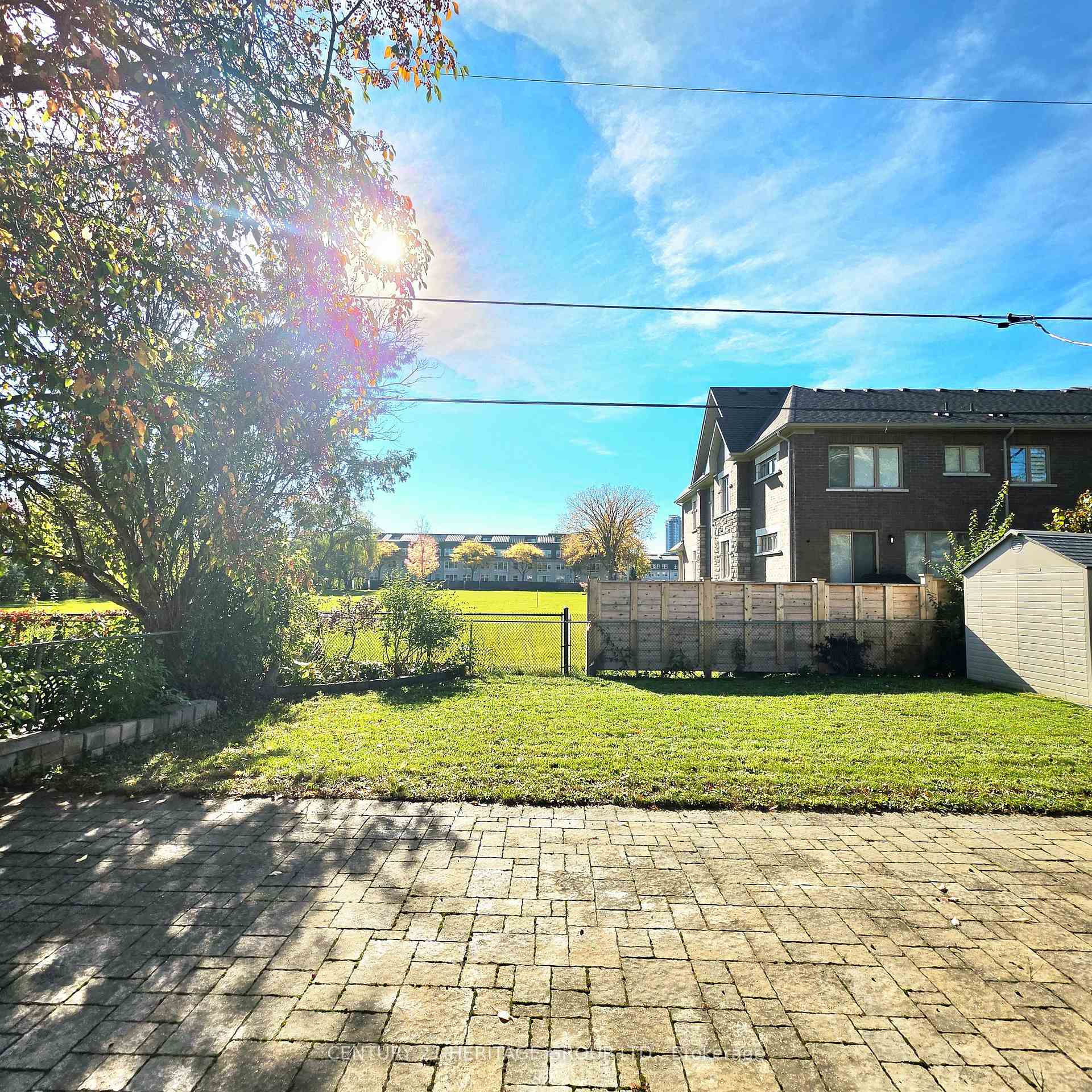 Photo 59 of 42 Fred Valley Drive, Markham, Unionville — HOMEH