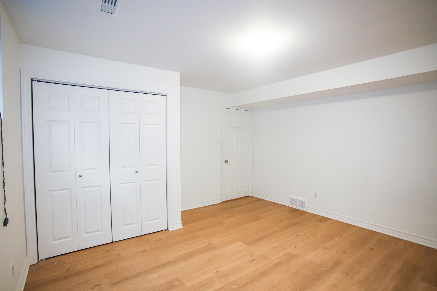 Photo 13 of 882 Pine Street, Sault Ste Marie, Ward 3 — HOMEH