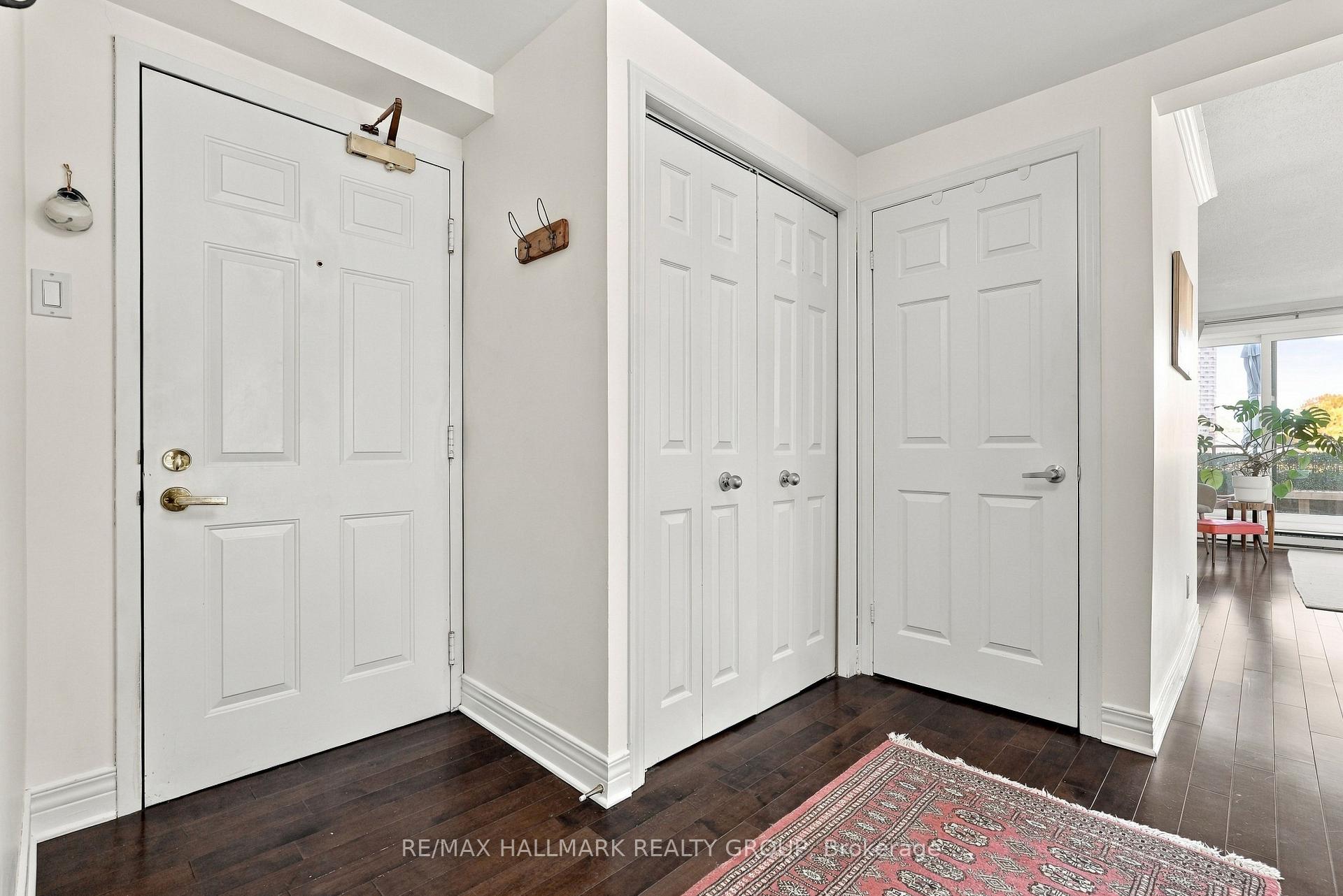 Photo 5 of Unit 401, 959 North River Road, Ottawa, Overbrook — HOMEH