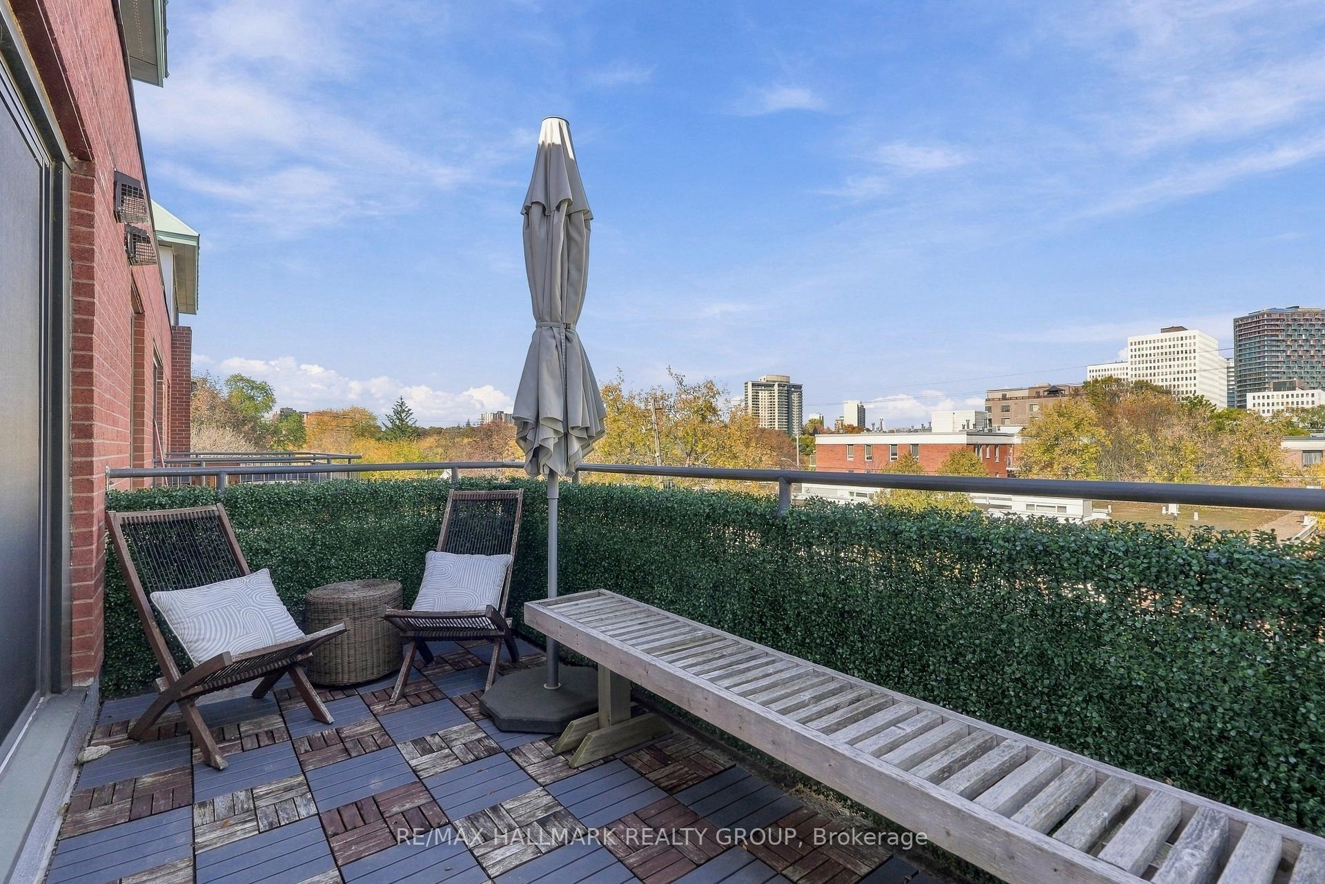 Photo 20 of Unit 401, 959 North River Road, Ottawa, Overbrook — HOMEH