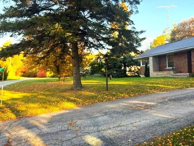 Photo 2 of 4 Avoline Boulevard N, Kawartha Lakes, Fenelon Falls — HOMEH