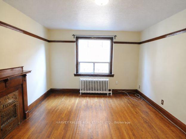 Photo 4 of Unit 7, 2220 Queen Street E, Toronto, The Beaches — HOMEH