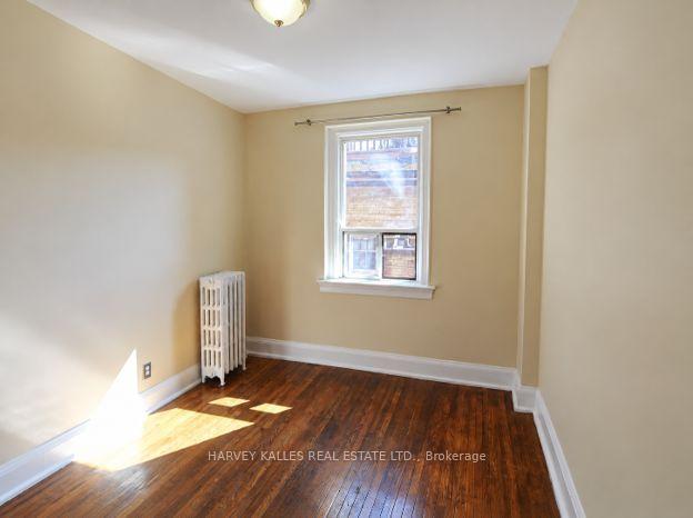 Photo 7 of Unit 7, 2220 Queen Street E, Toronto, The Beaches — HOMEH