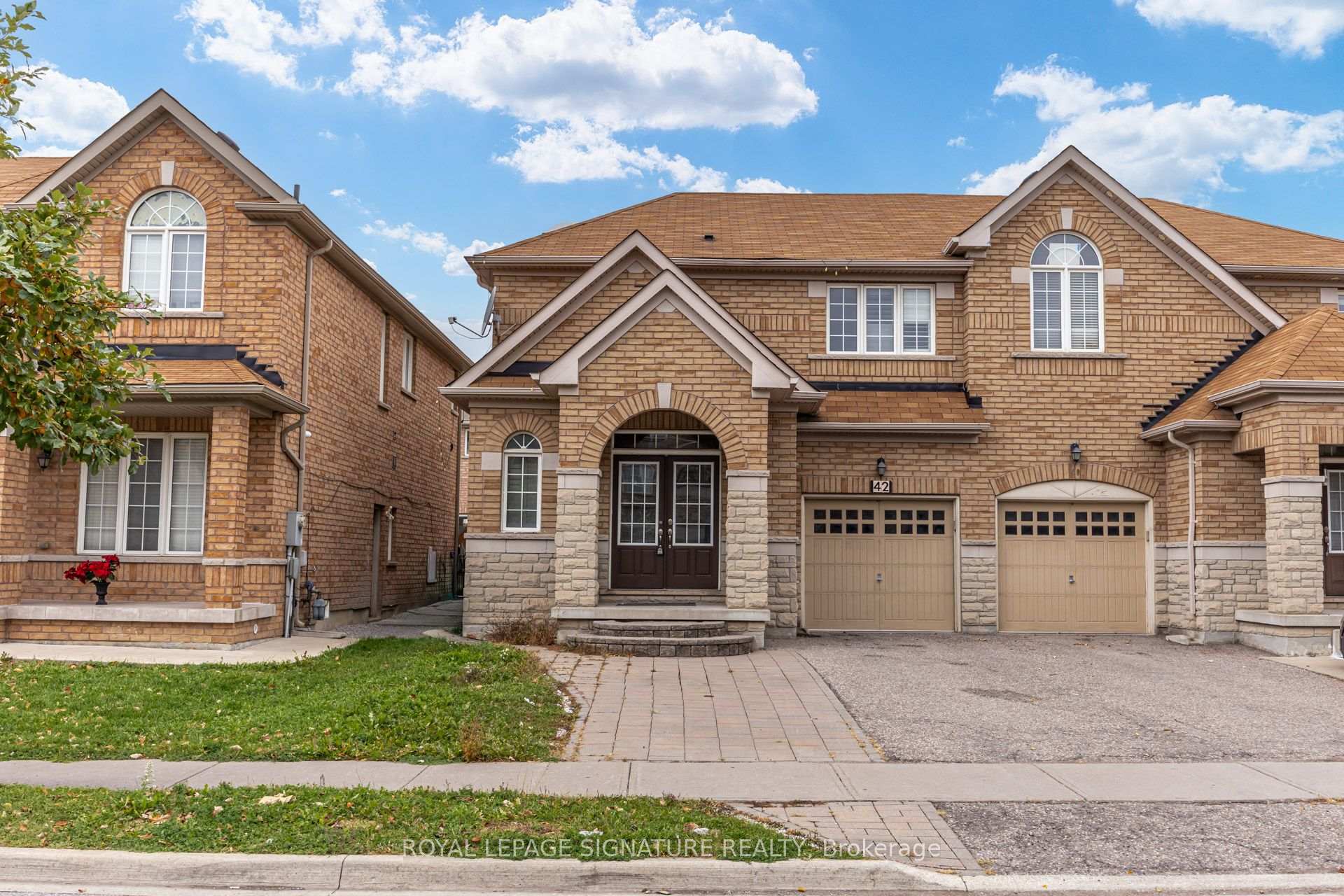 Photo 1 of Unit (Upper), 42 Daden Oaks Drive, Brampton, Bram East — HOMEH