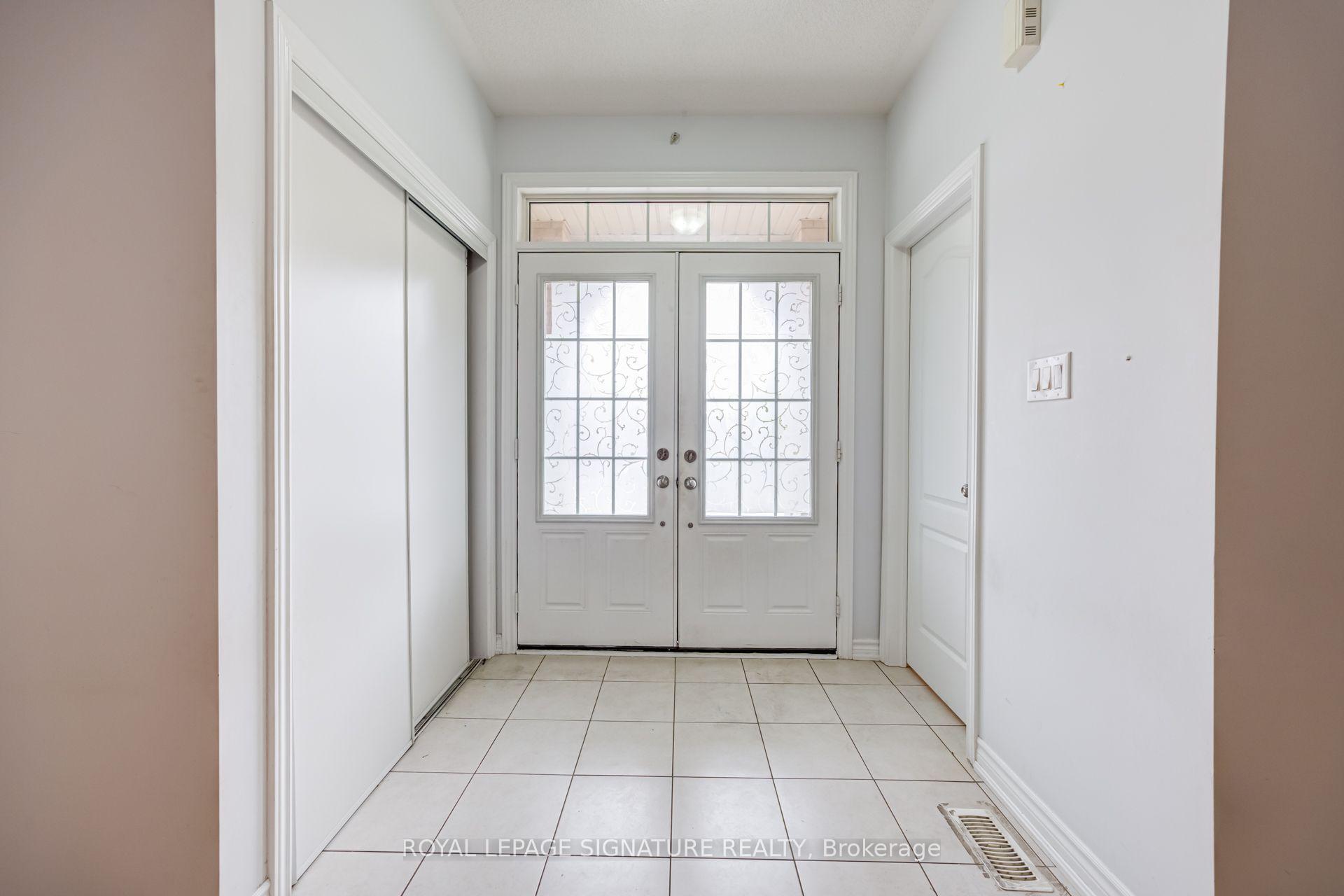 Photo 5 of Unit (Upper), 42 Daden Oaks Drive, Brampton, Bram East — HOMEH