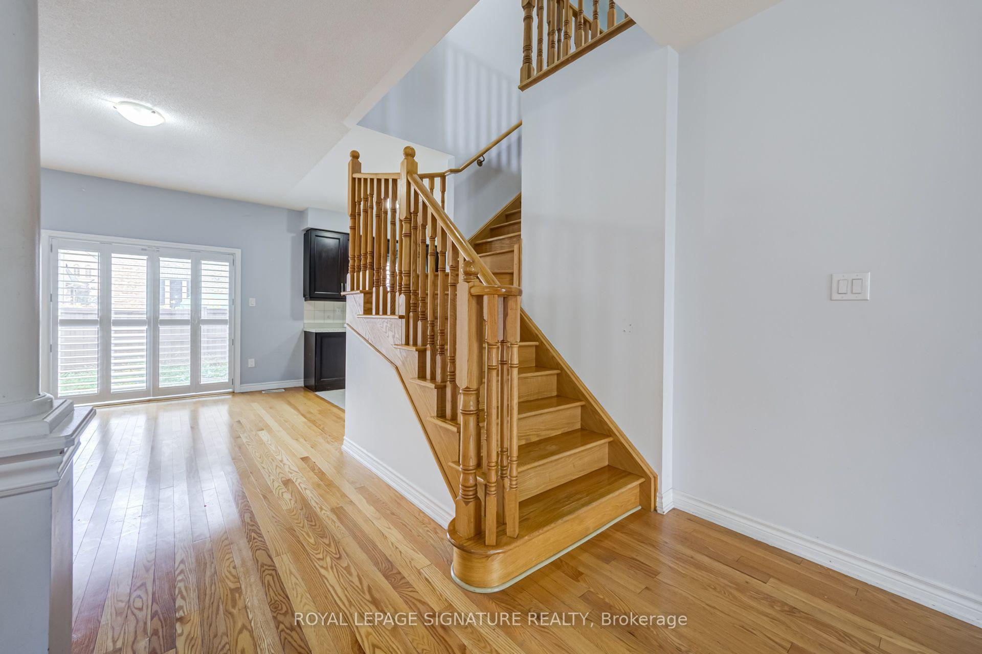 Photo 9 of Unit (Upper), 42 Daden Oaks Drive, Brampton, Bram East — HOMEH