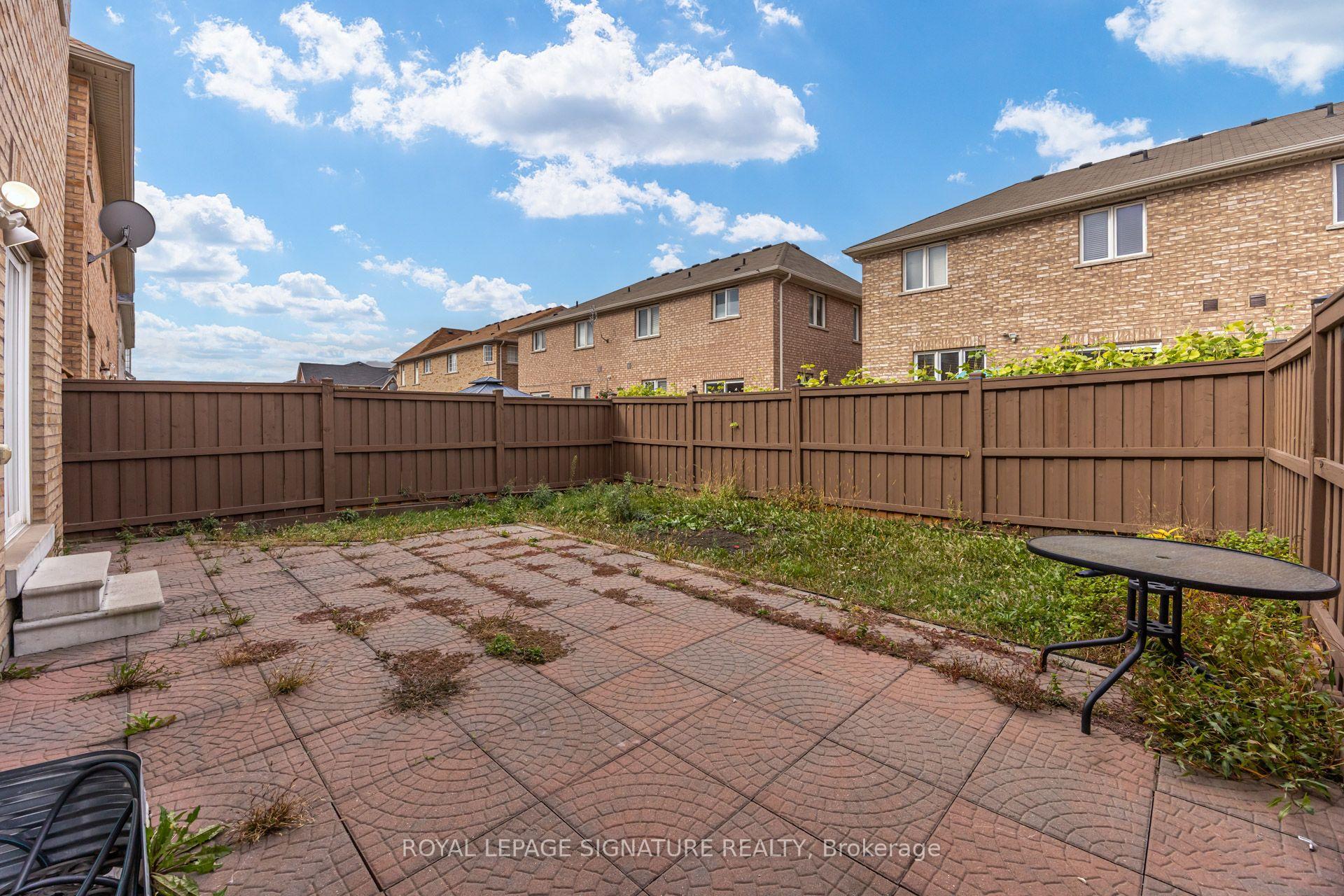 Photo 33 of Unit (Upper), 42 Daden Oaks Drive, Brampton, Bram East — HOMEH