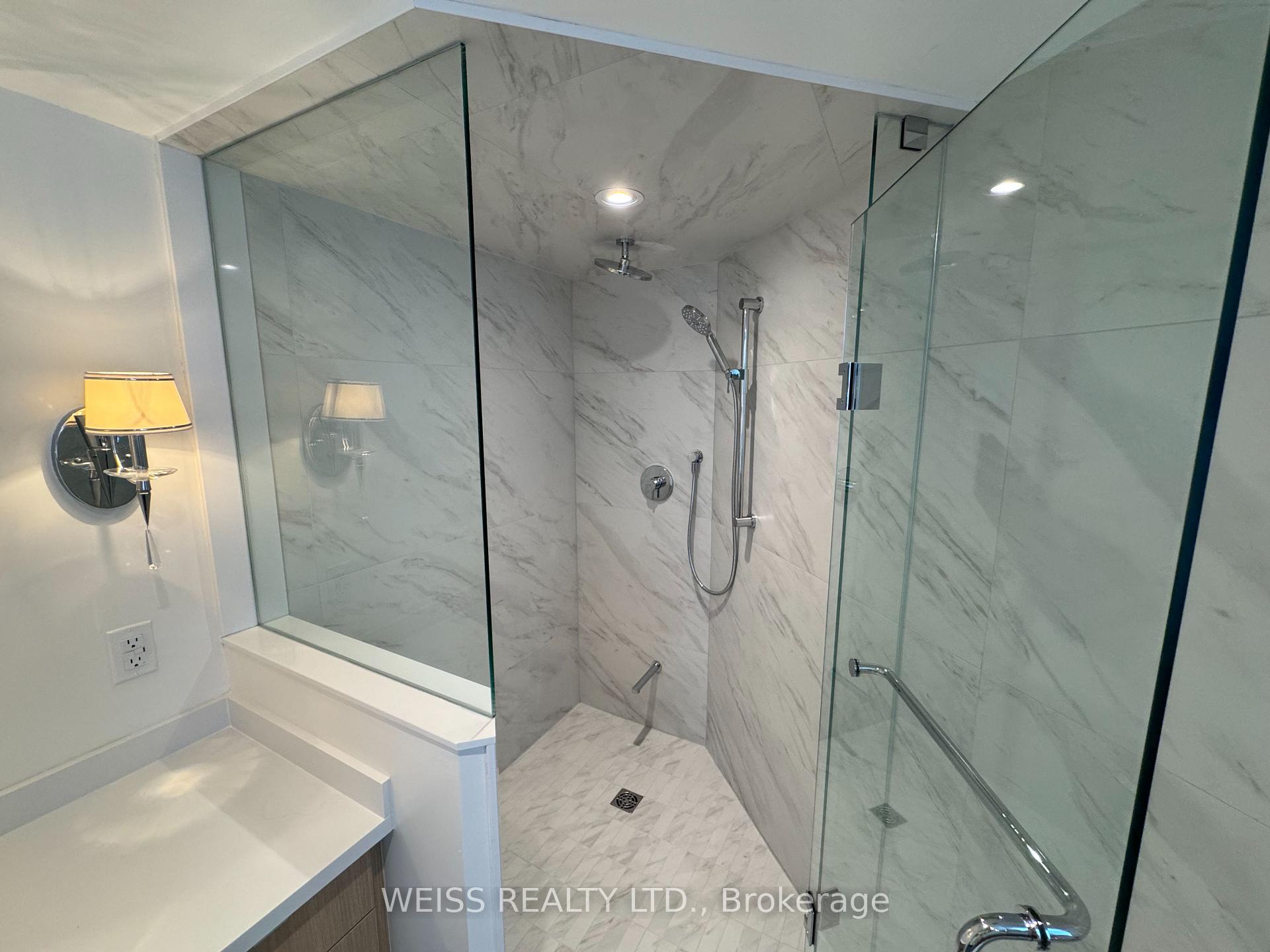 Photo 13 of Unit 904, 7460 Bathurst Street, Vaughan, Brownridge — HOMEH