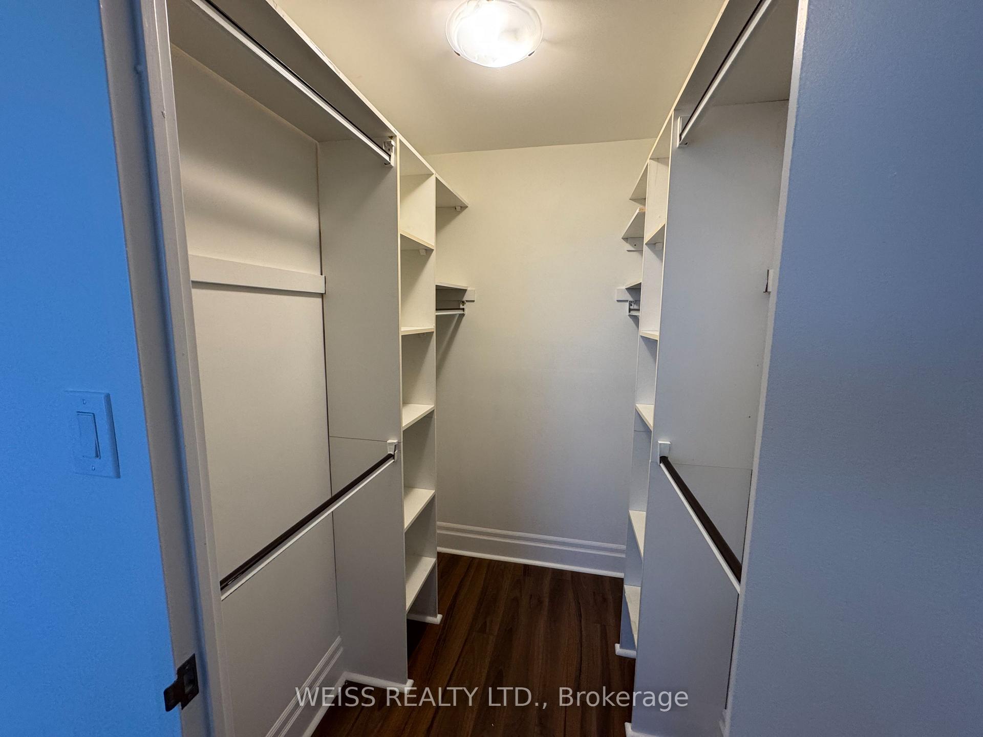 Photo 19 of Unit 904, 7460 Bathurst Street, Vaughan, Brownridge — HOMEH