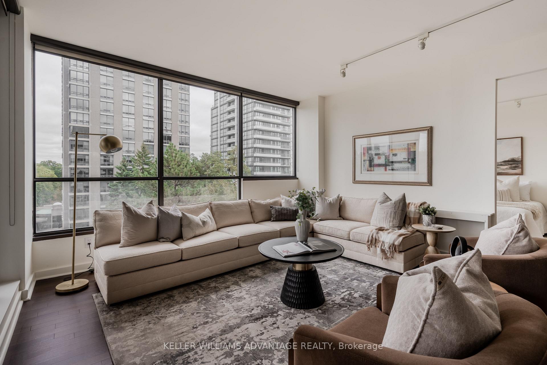 Photo 4 of Unit 401, 616 Avenue Road, Toronto, Casa Loma — HOMEH