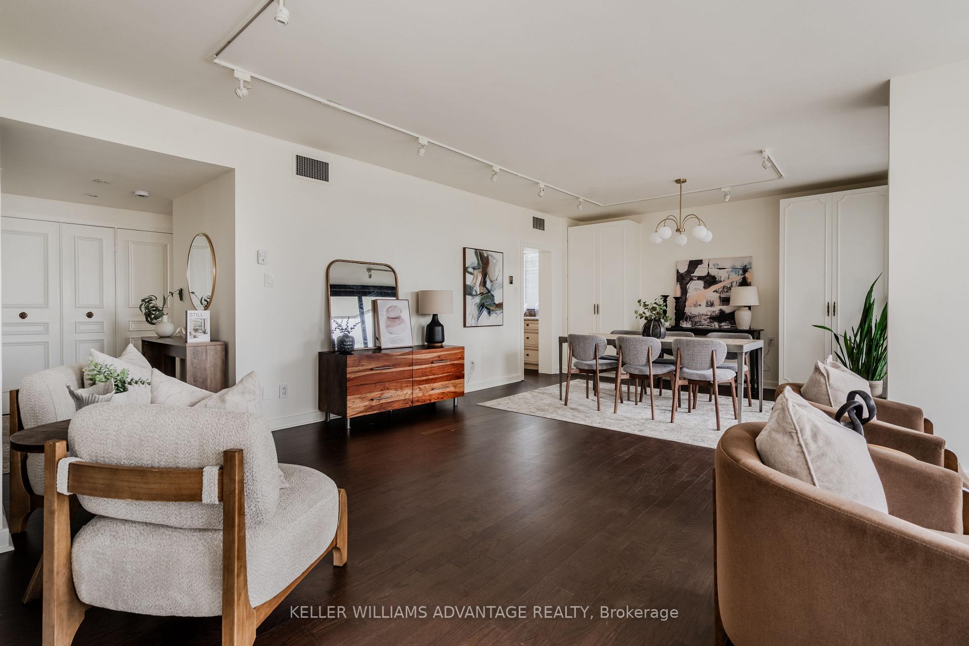 Photo 8 of Unit 401, 616 Avenue Road, Toronto, Casa Loma — HOMEH