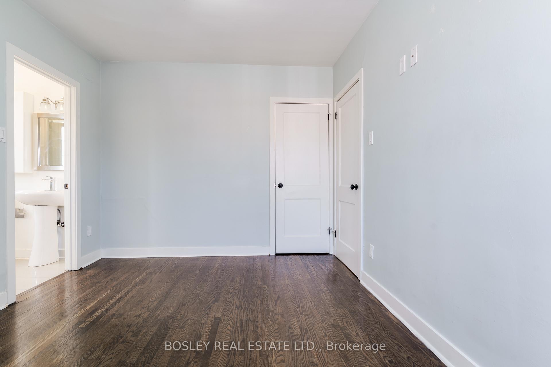 Photo 13 of Unit 5, 308 S Kingsway Road, Toronto, High Park-Swansea — HOMEH