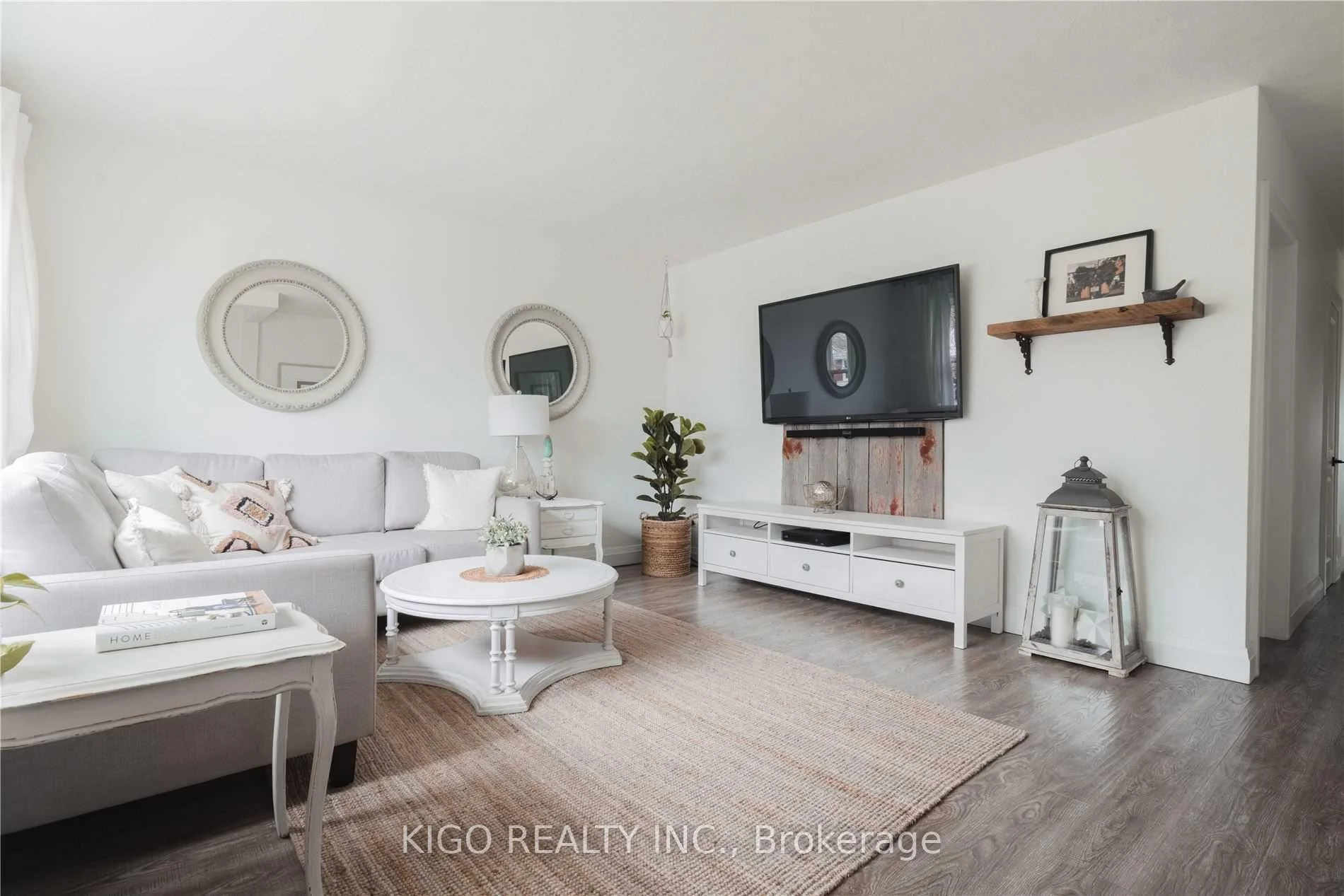 Photo 5 of Unit Upper, 1227 Homewood Drive, Burlington, Mountainside — HOMEH