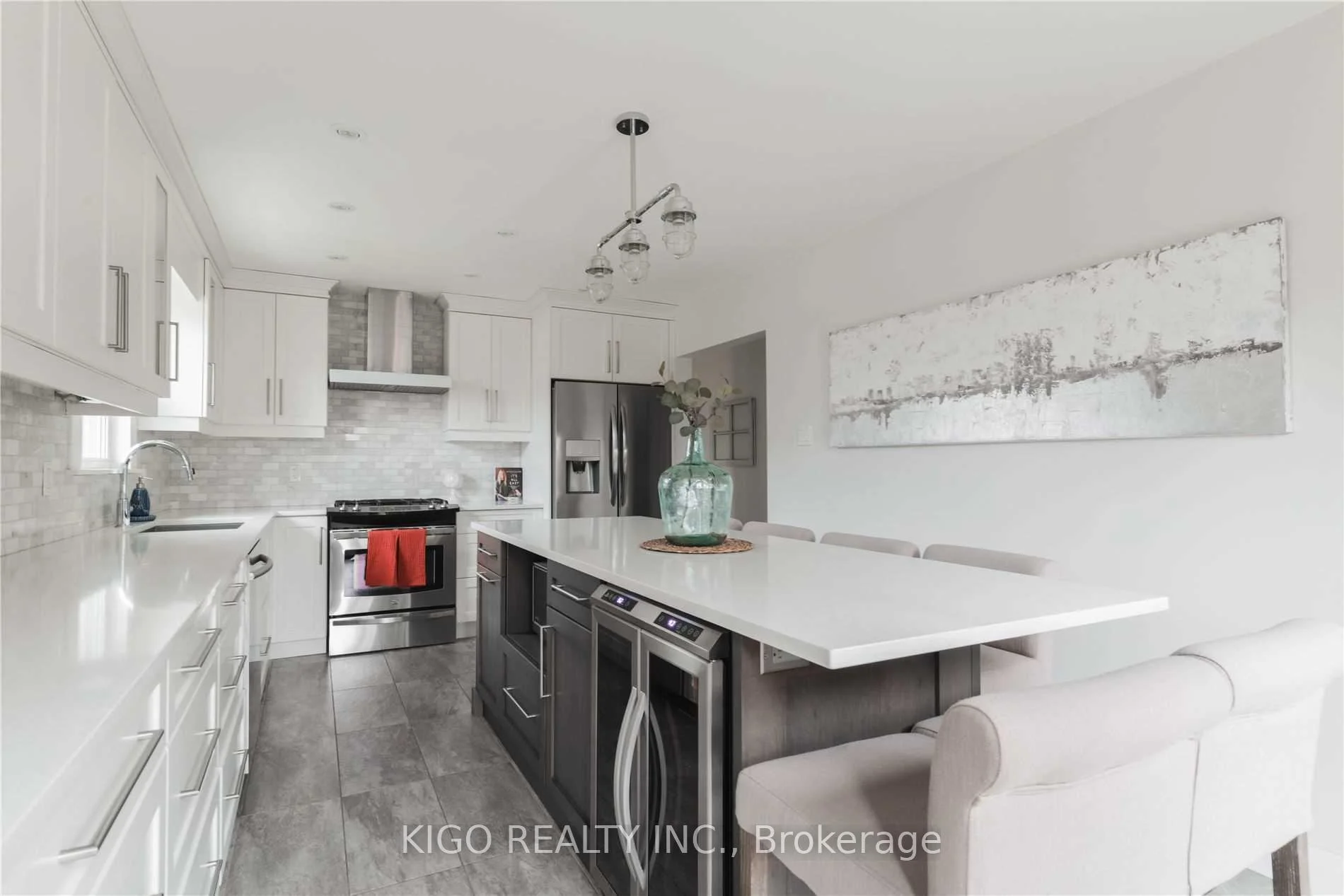 Photo 8 of Unit Upper, 1227 Homewood Drive, Burlington, Mountainside — HOMEH