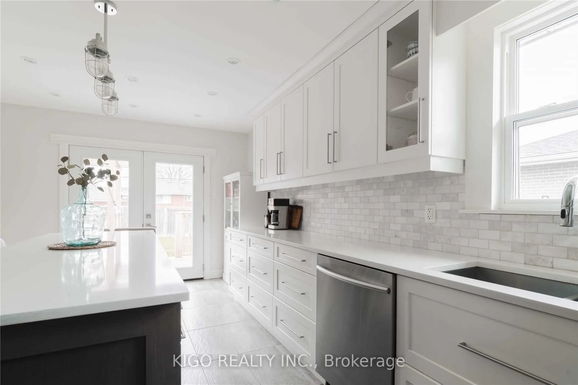 Photo 19 of Unit Upper, 1227 Homewood Drive, Burlington, Mountainside — HOMEH