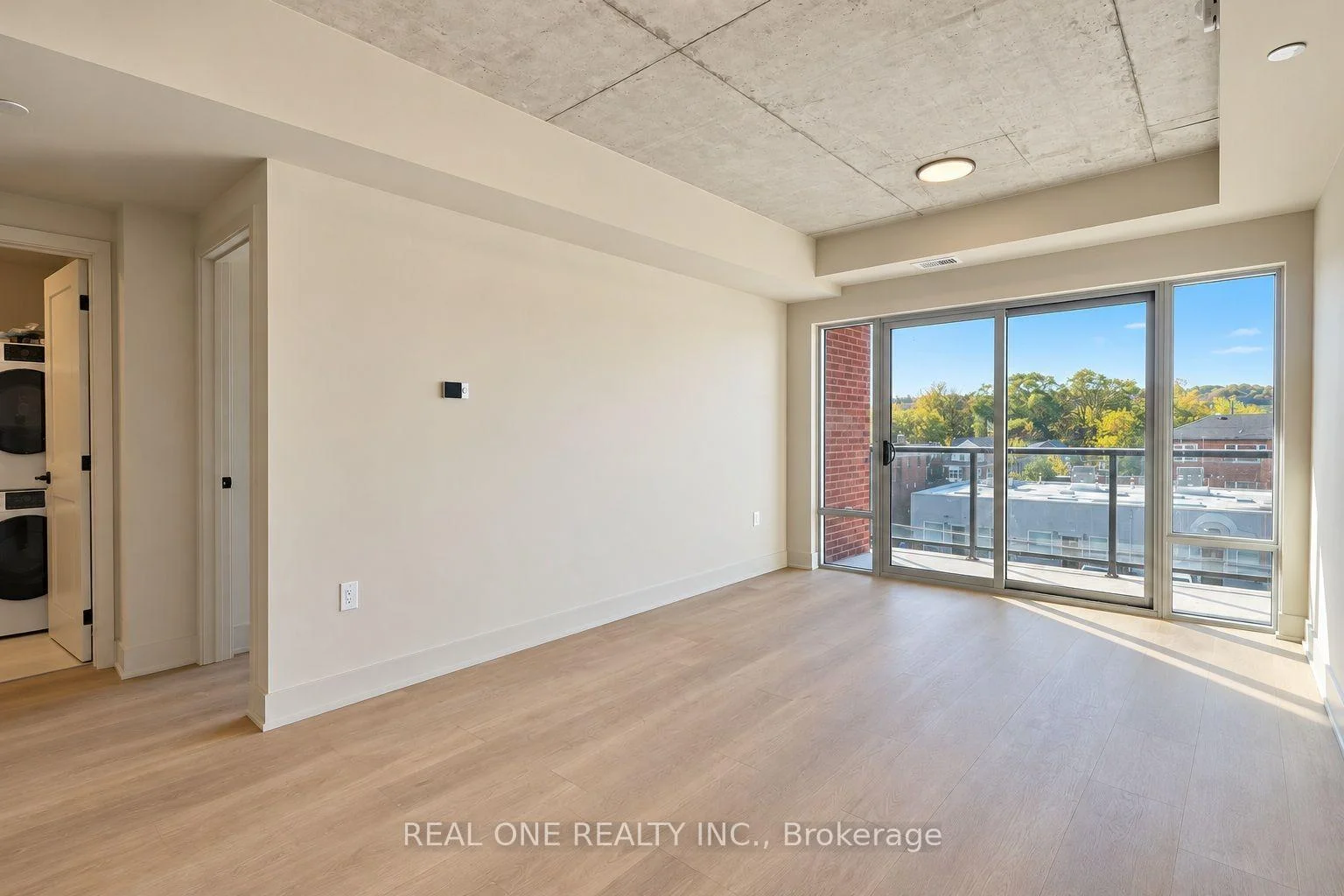 Photo 51 of Unit 508, 810 King Street W, Hamilton, Westdale — HOMEH