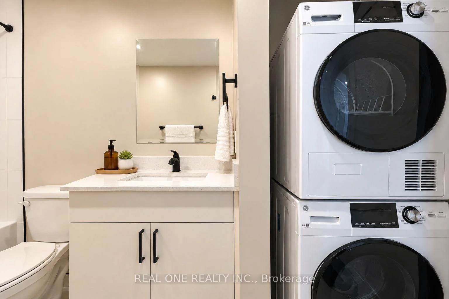Photo 69 of Unit 508, 810 King Street W, Hamilton, Westdale — HOMEH