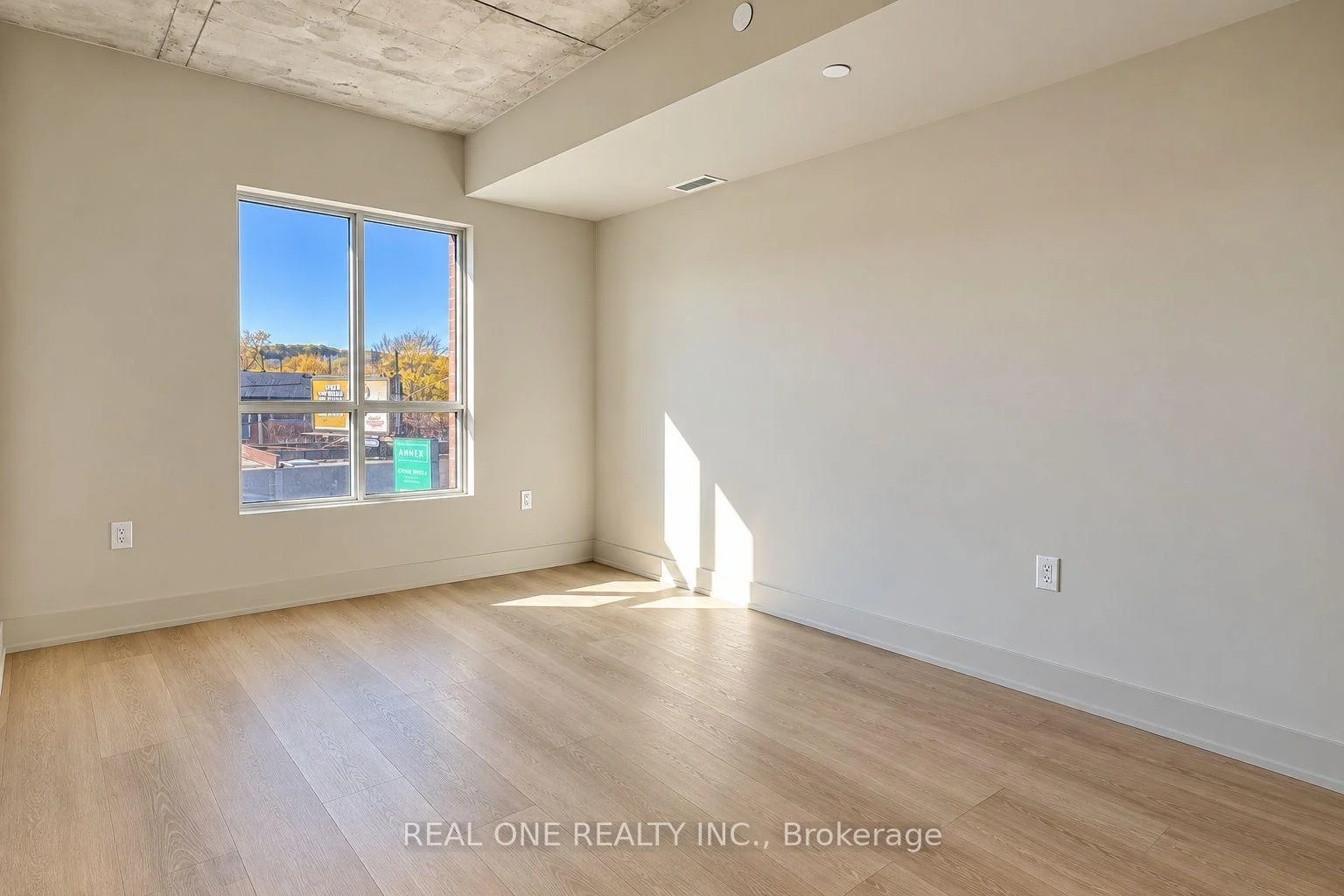 Photo 72 of Unit 508, 810 King Street W, Hamilton, Westdale — HOMEH