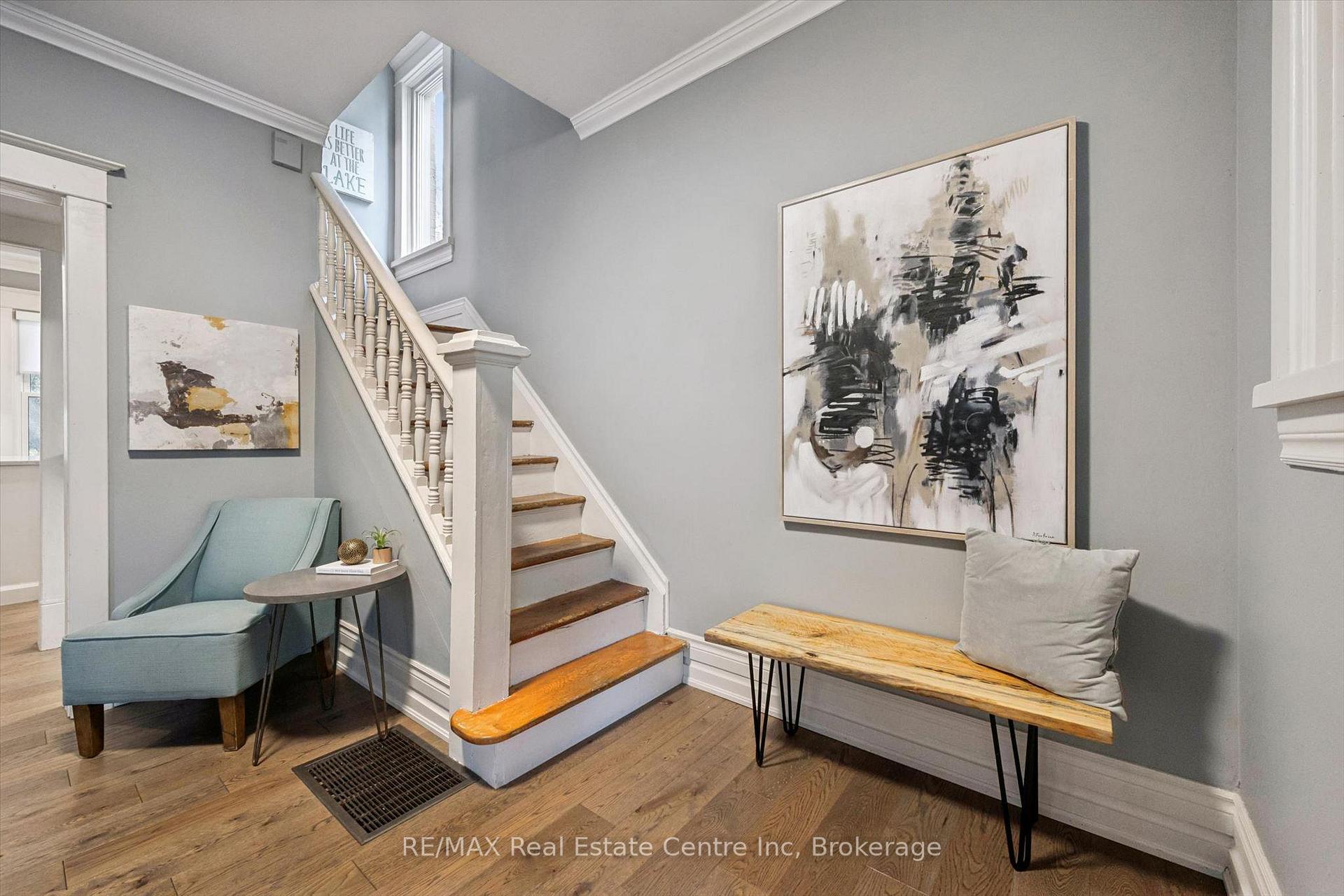 Photo 11 of 11 Neeve Street, Guelph, Downtown — HOMEH