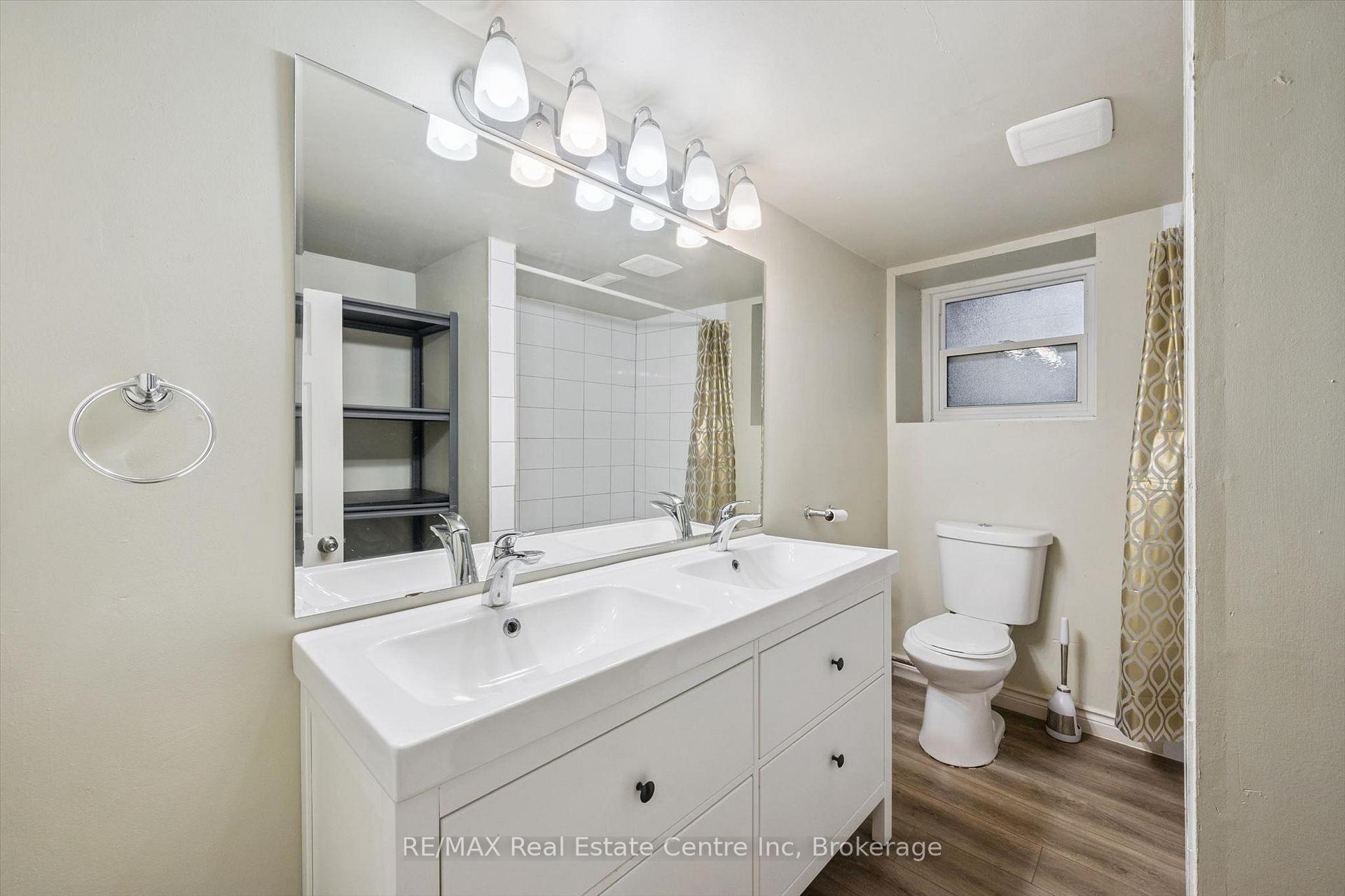 Photo 18 of 11 Neeve Street, Guelph, Downtown — HOMEH